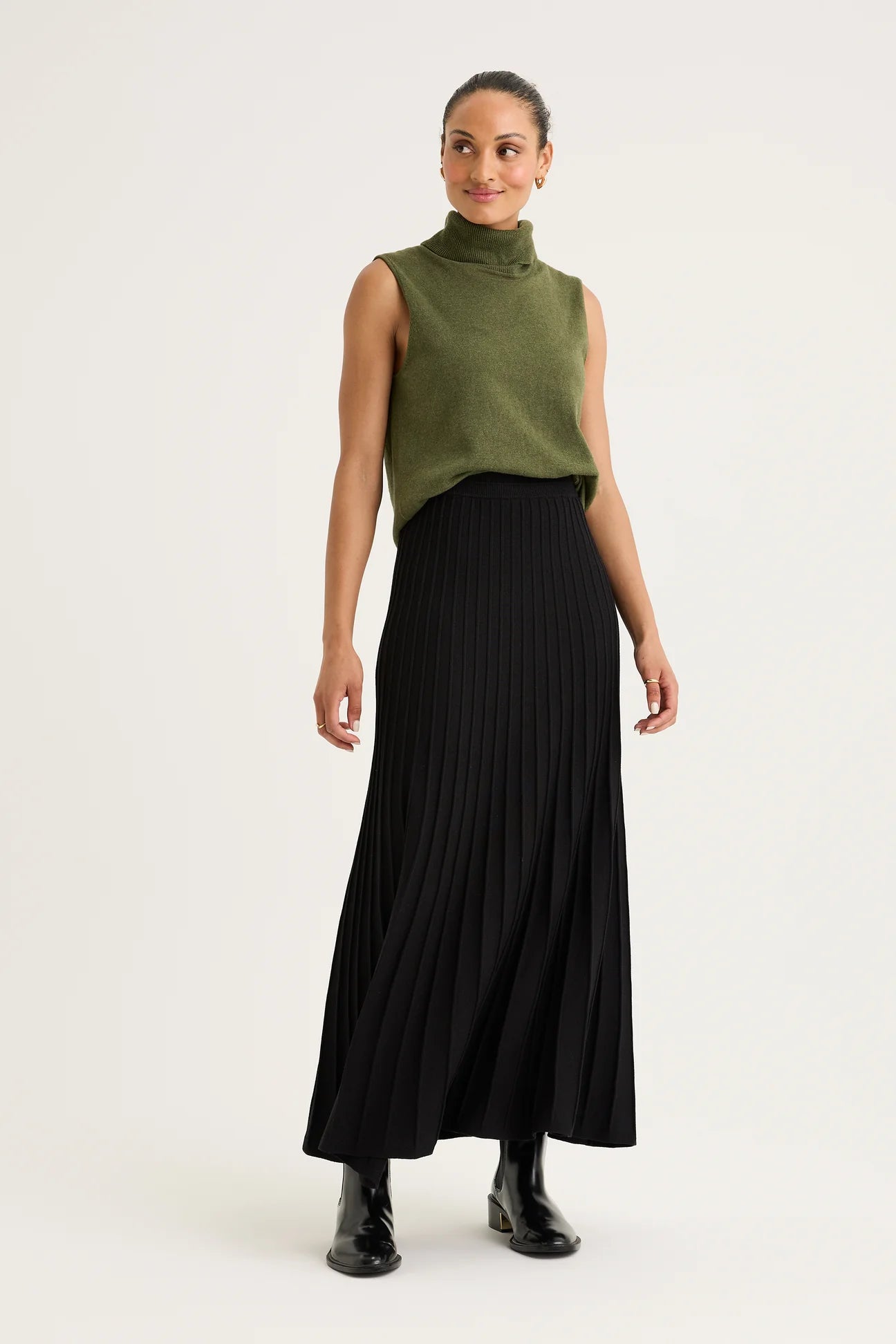 Yarra Trail, Knit Skirt Cedar Black