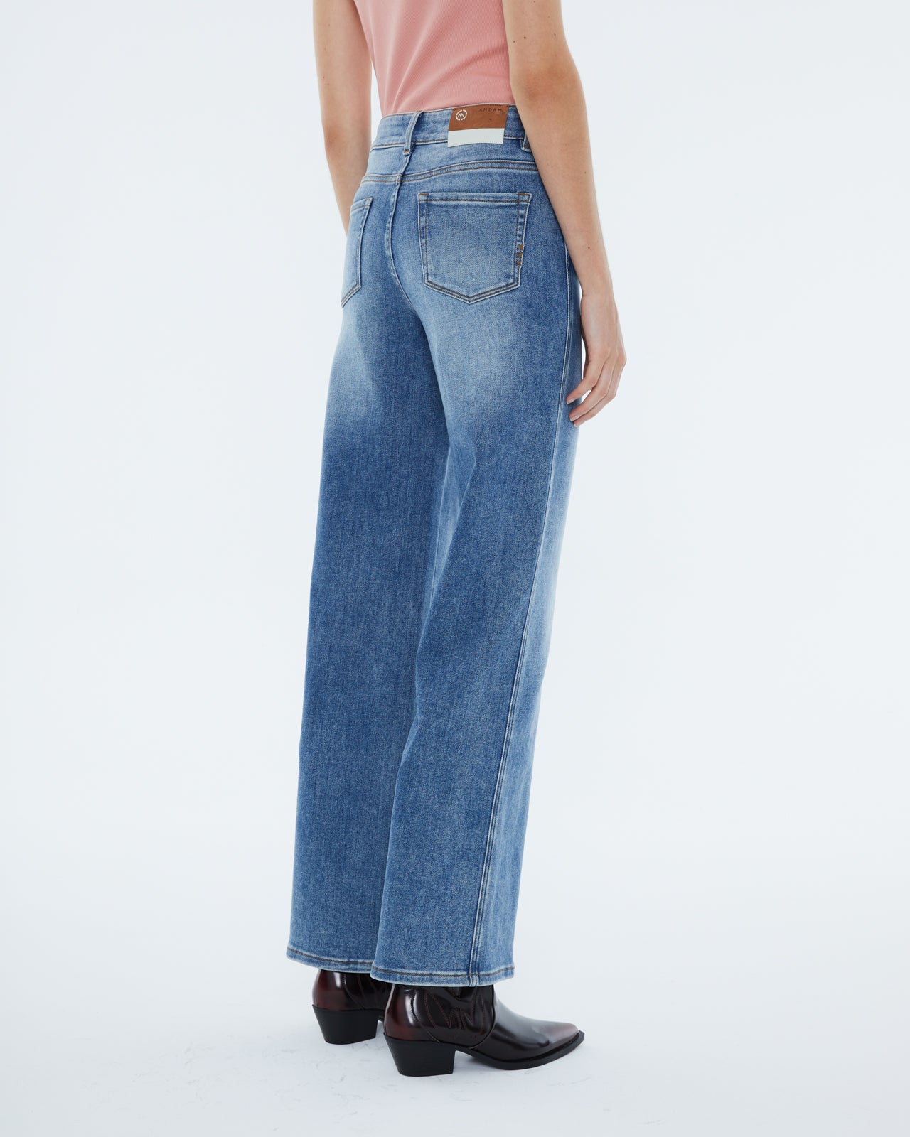 Andam, wide-leg jeans, high waist, and zipper