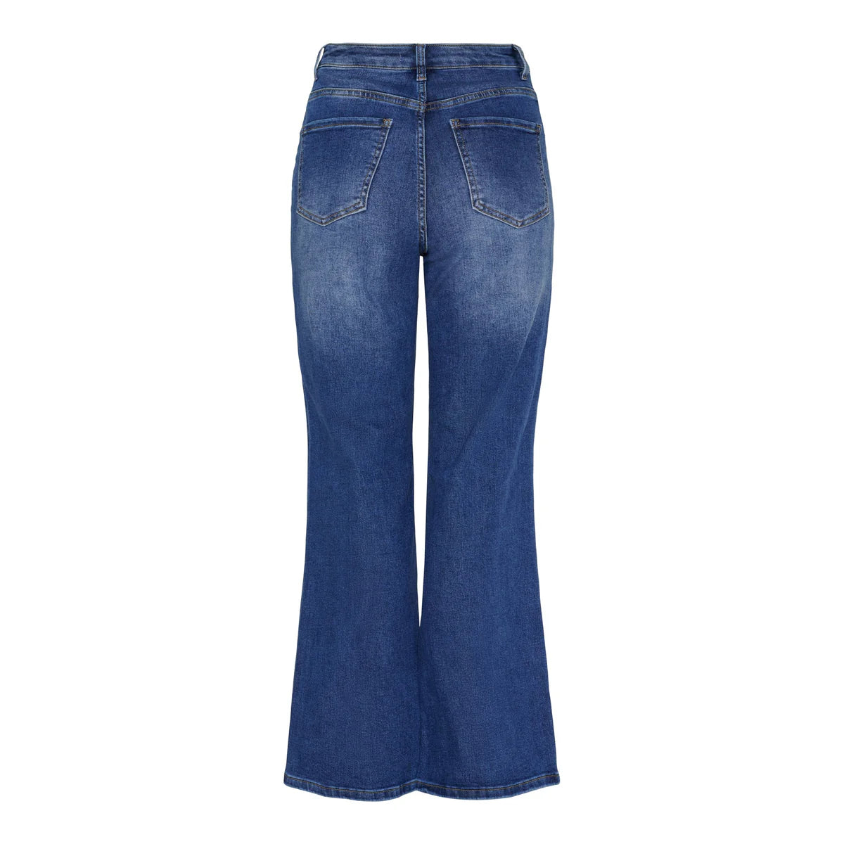 Marta, Irene Jeans
