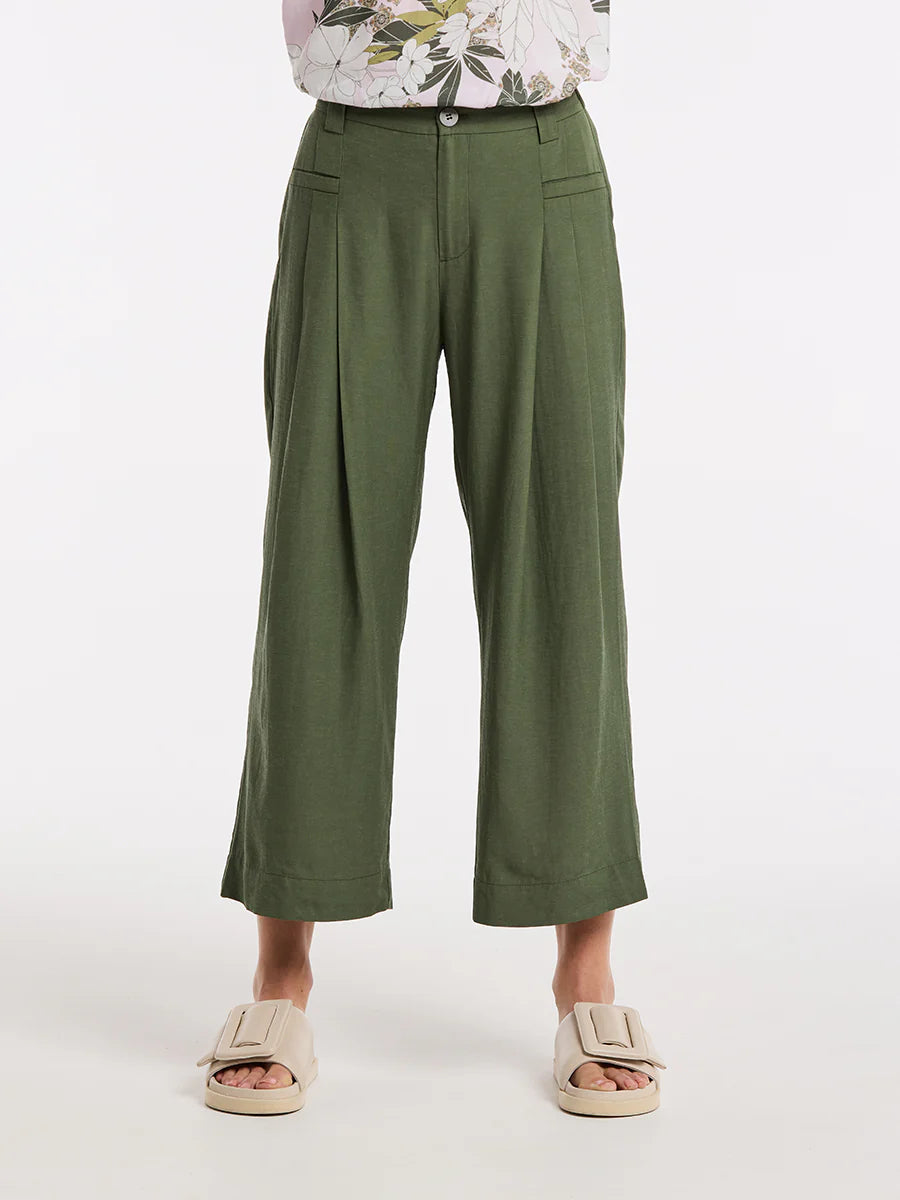 Sirocco 3/4 Pleated Dress Pant Olive