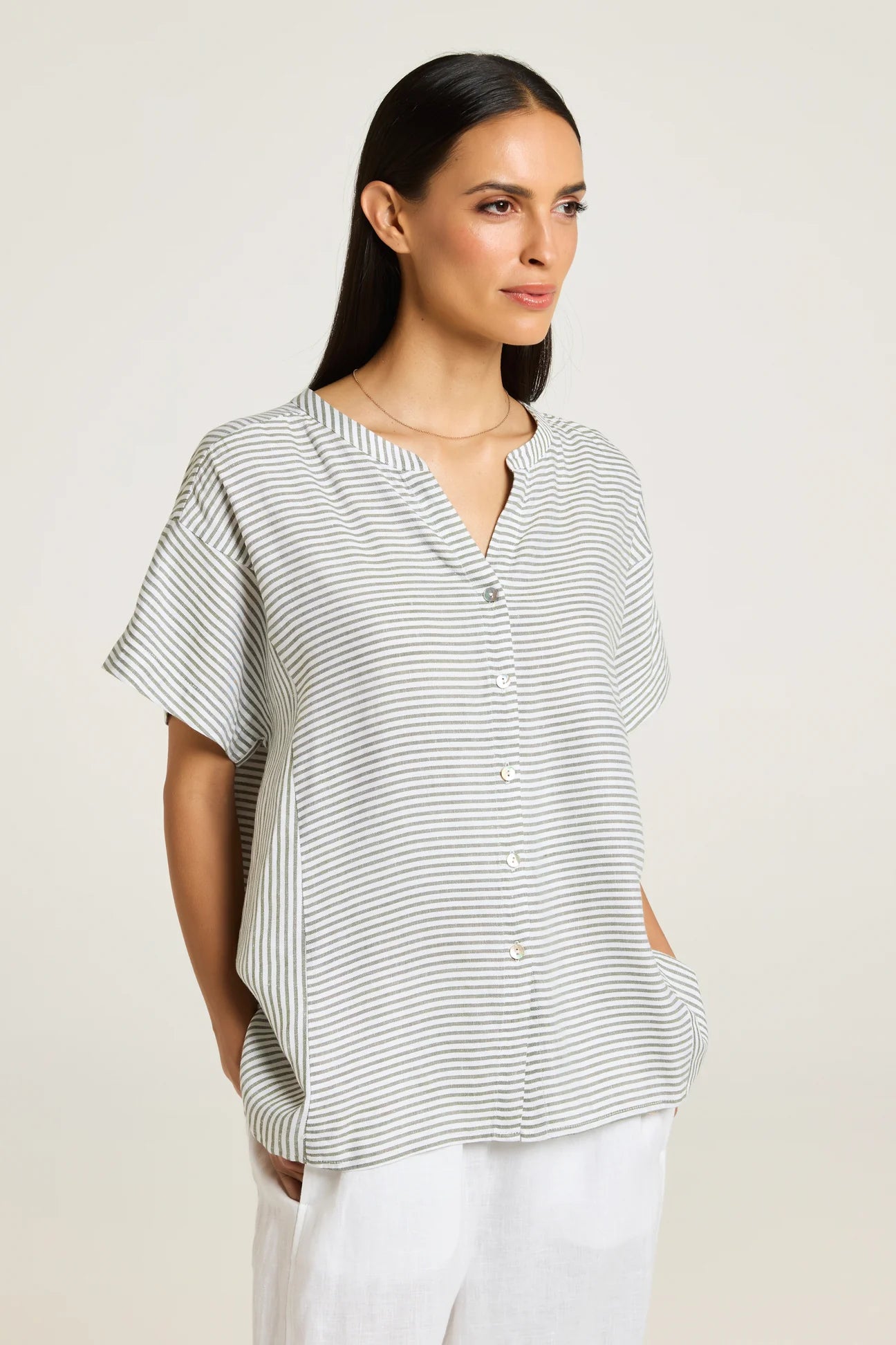 Yarra Trail Paris Shirt Moss/White