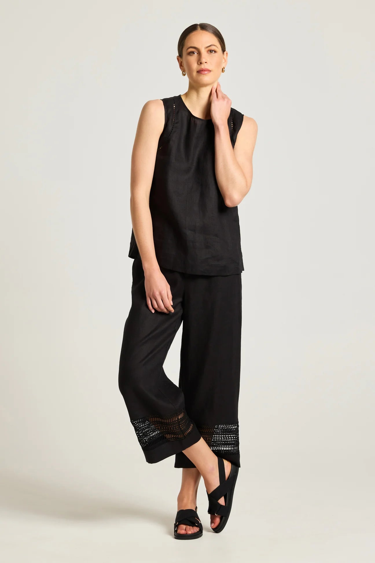 Yarra Trail Carina Tank Black