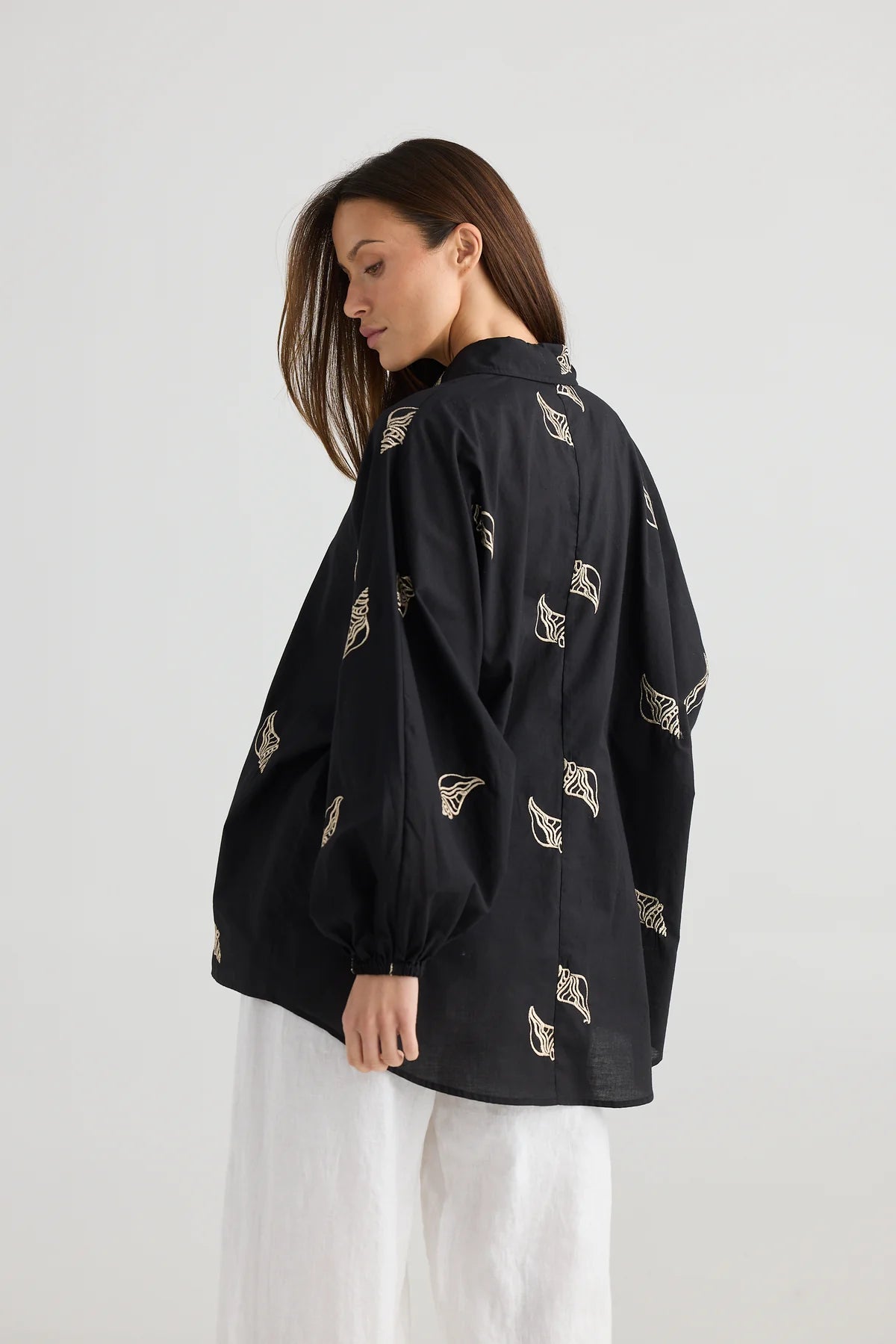 Holiday, Cliffside Shirt Black Shell