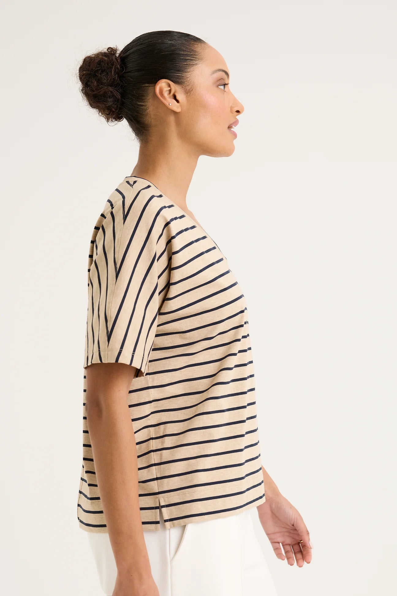 Yarra Trail, Carbon Stripe Tee Camel/Navy