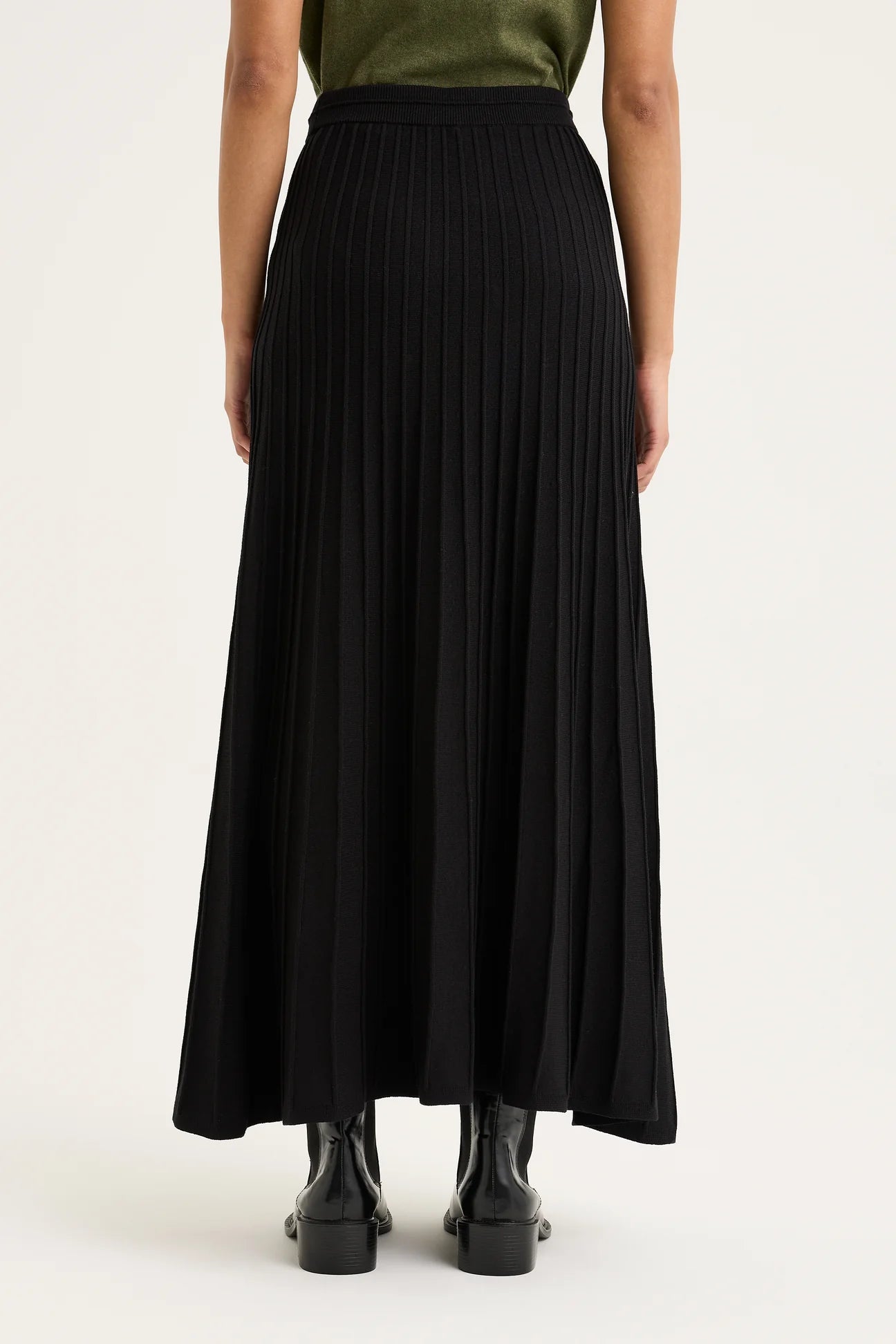 Yarra Trail, Knit Skirt Cedar Black