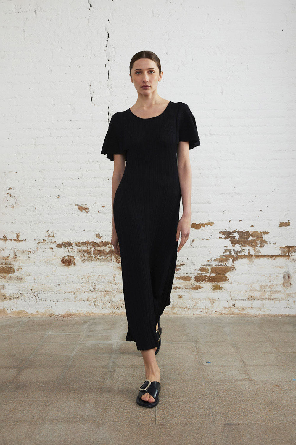 Sita Murt, Dress Black with cape sleeve