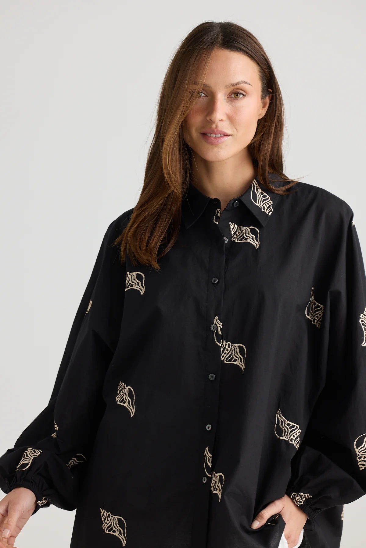 Holiday, Cliffside Shirt Black Shell