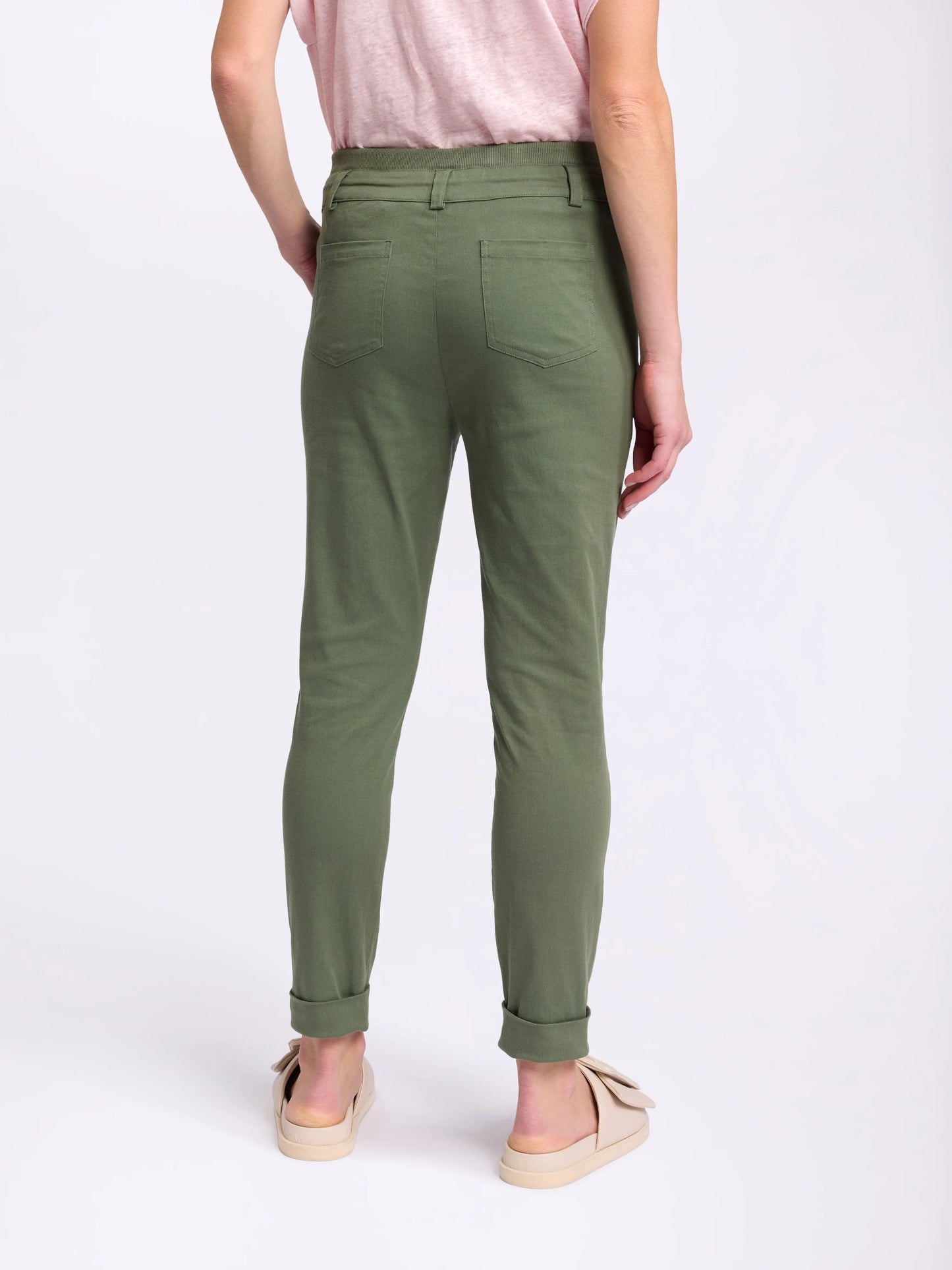 Sirocco Relaxed Jogger Olive