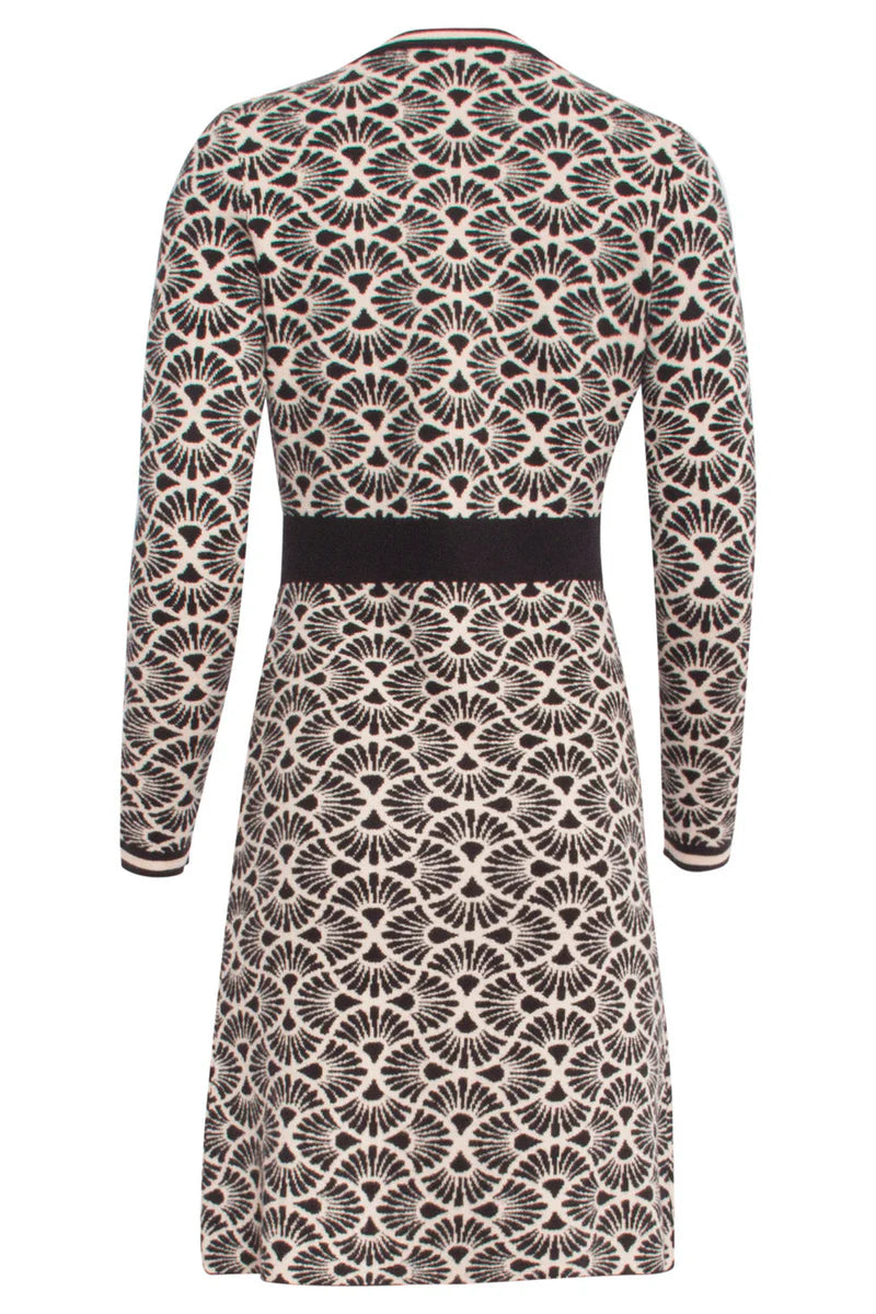 Smashed Lemon, Knitted dress black - sand