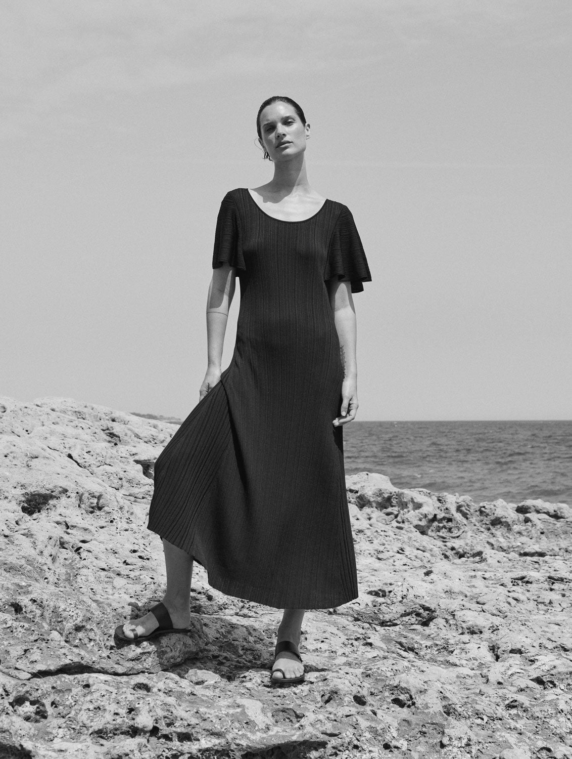Sita Murt, Dress Black with cape sleeve