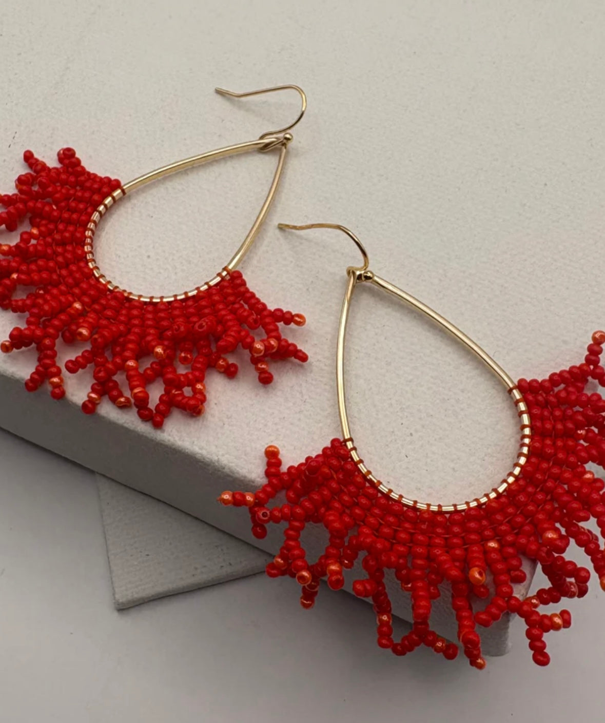 Aurora, Coral Cove in Coral (Gold)