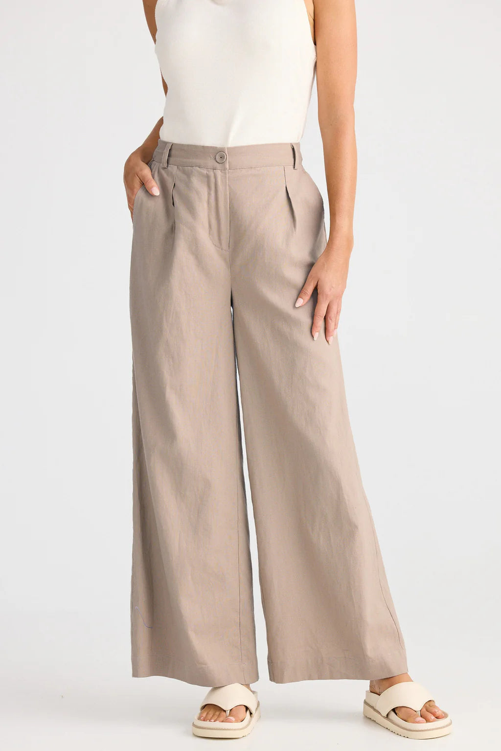 Brave and True, August Pant Cocoa