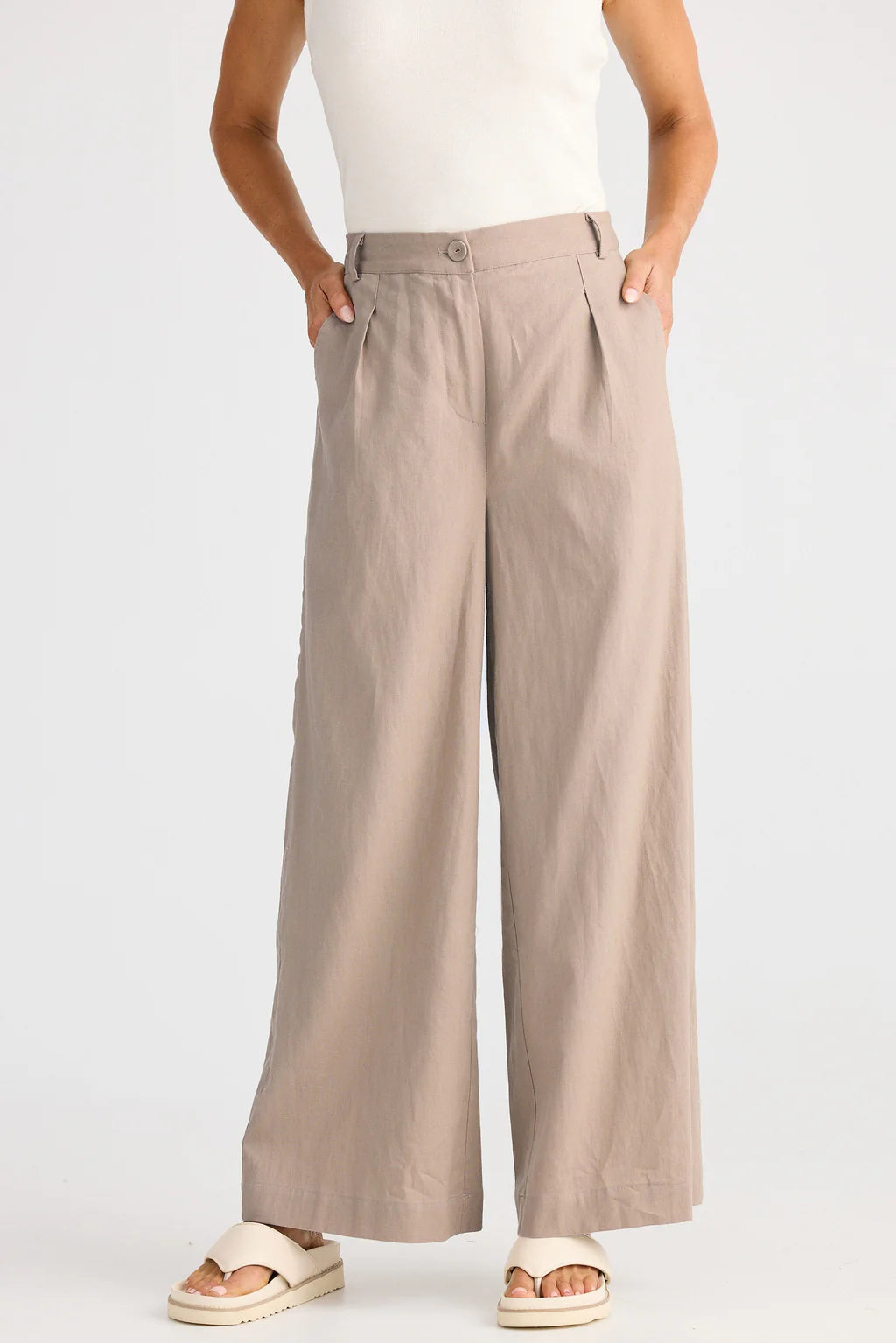 Brave and True, August Pant Cocoa