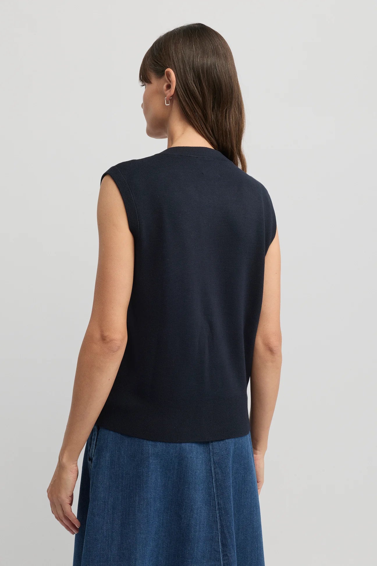 Yarra Trail, Piccolo Vest Navy 7740