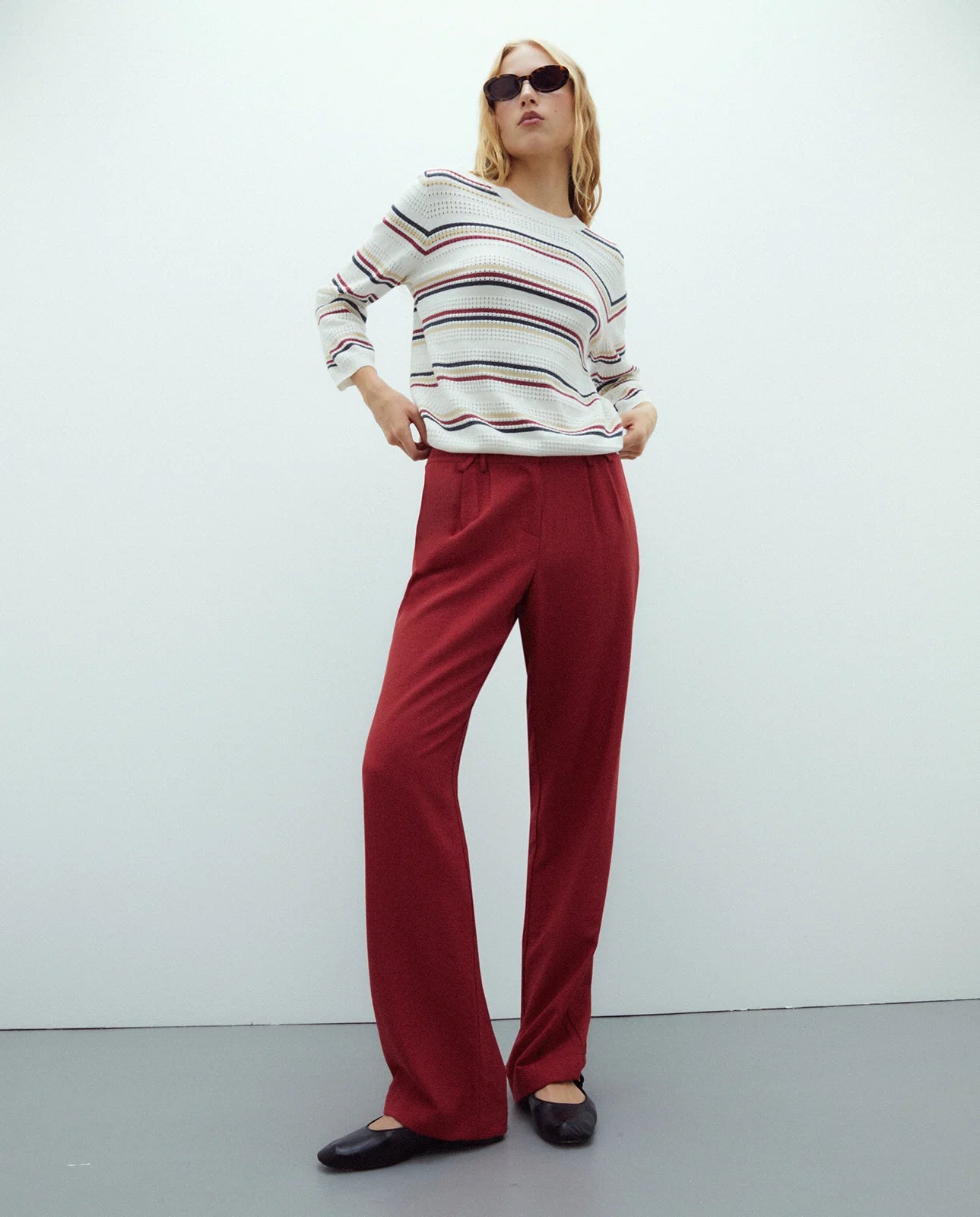 Andam, straight-leg trousers with pleats and elastic waist RED 264660