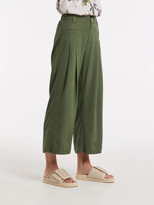 Sirocco 3/4 Pleated Dress Pant Olive