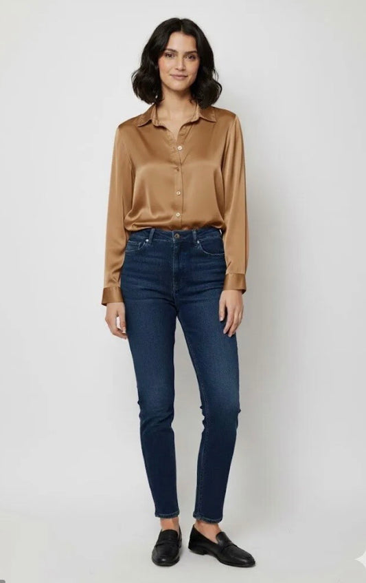 Sunny Studio, 11689 Camel Blouse