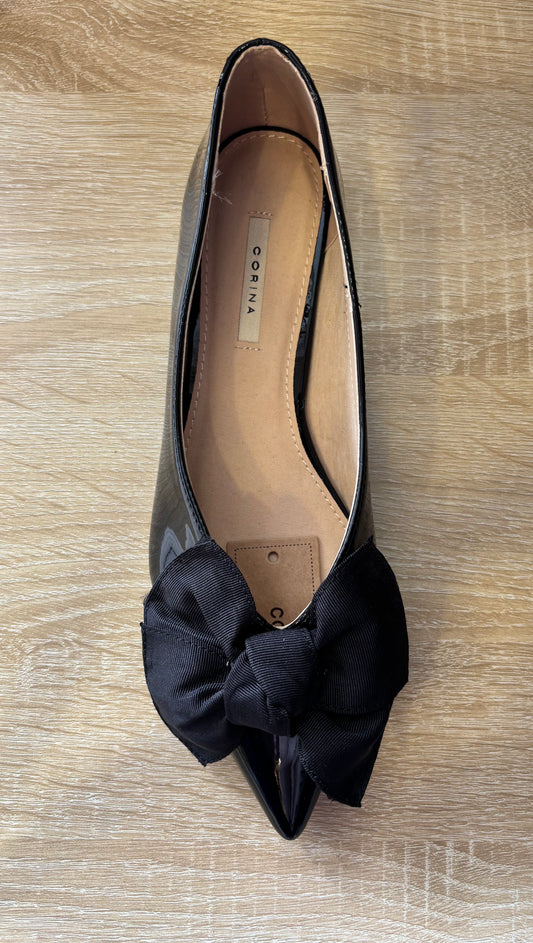 Corina, Footwear : Black
