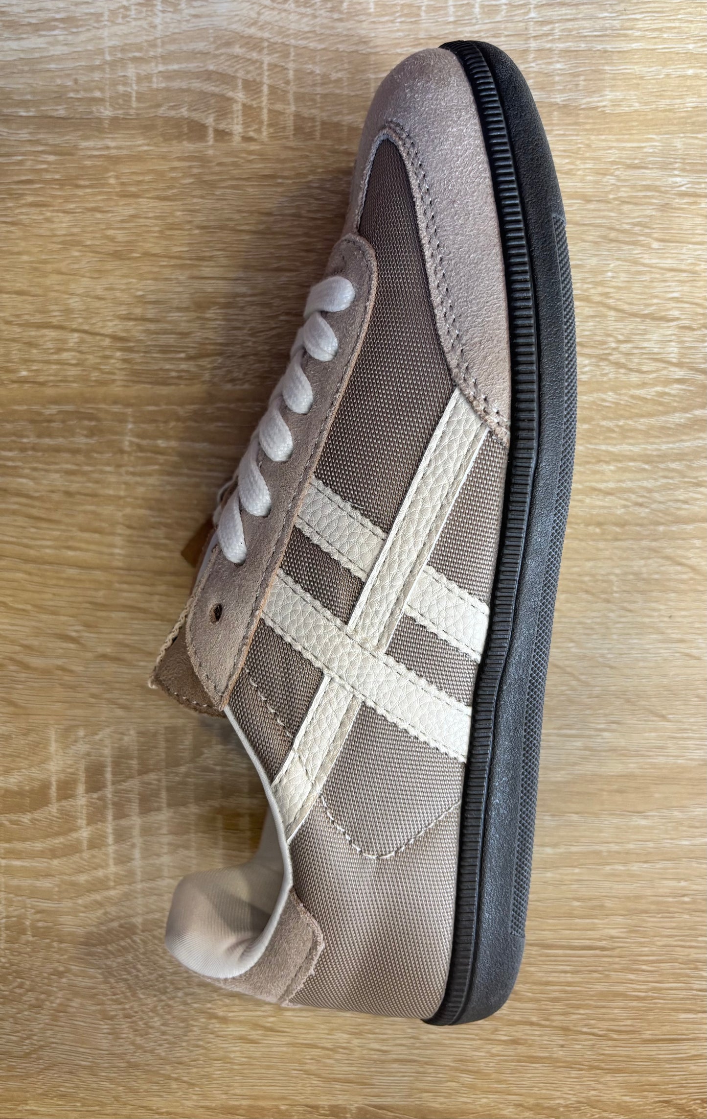 Corina, Footwear : Beige