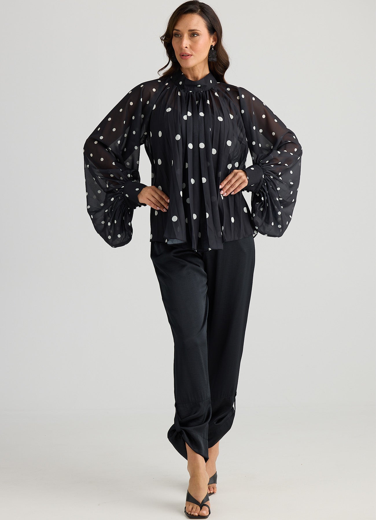 Brave and True, Dorothy Blouse Black with white spots