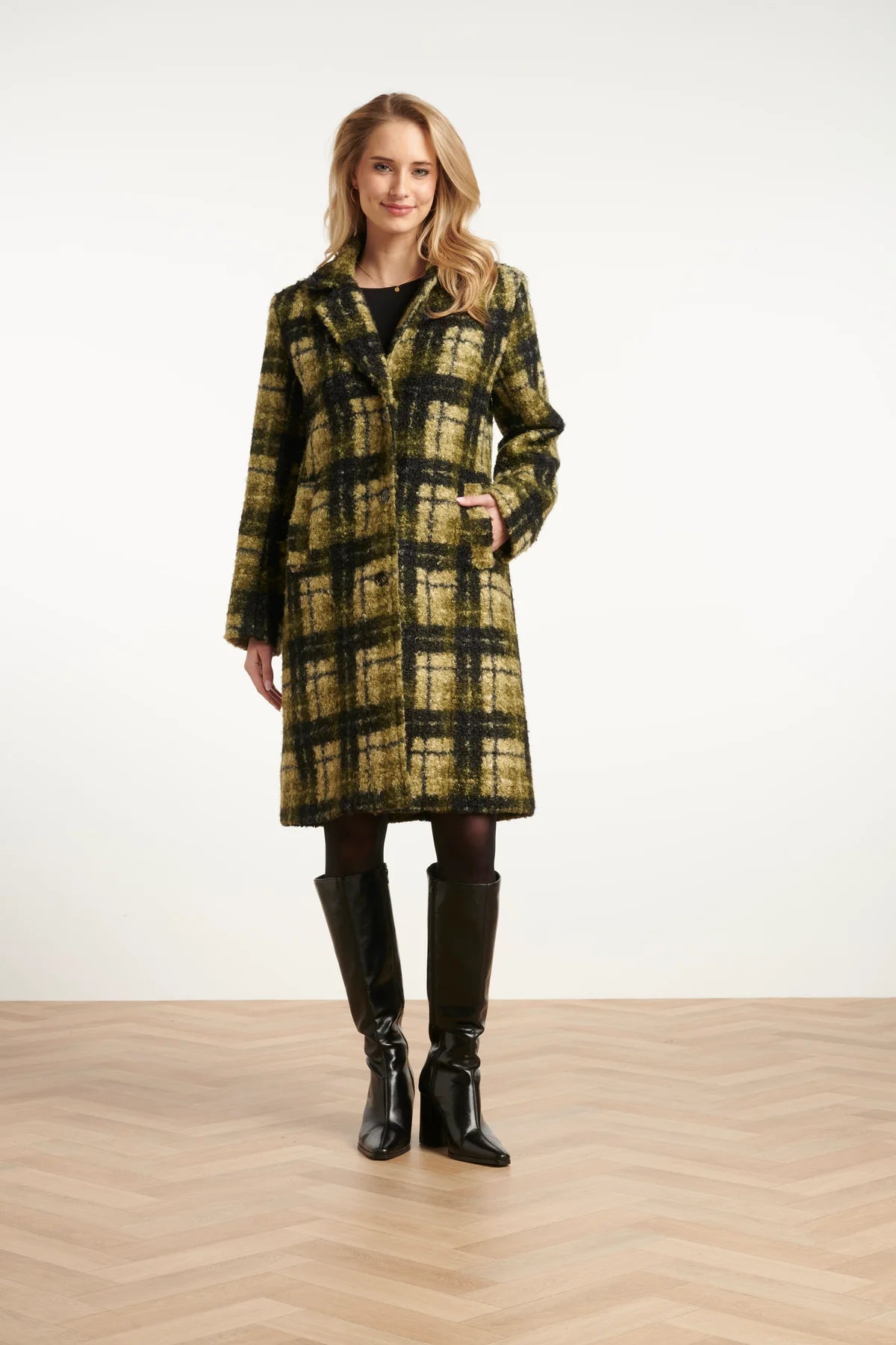 Smashed Lemon, BOUCLÉ CHECKED COAT | LIGHT GREEN - ARMY 25546