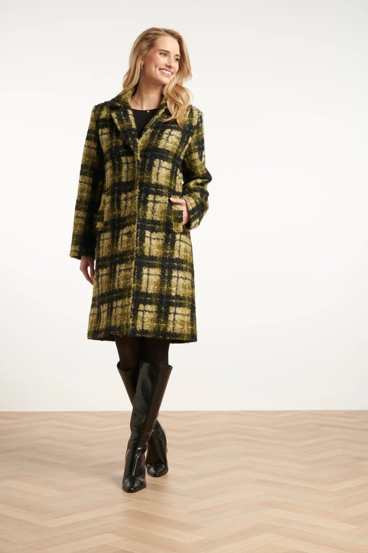Smashed Lemon, BOUCLÉ CHECKED COAT | LIGHT GREEN - ARMY 25546