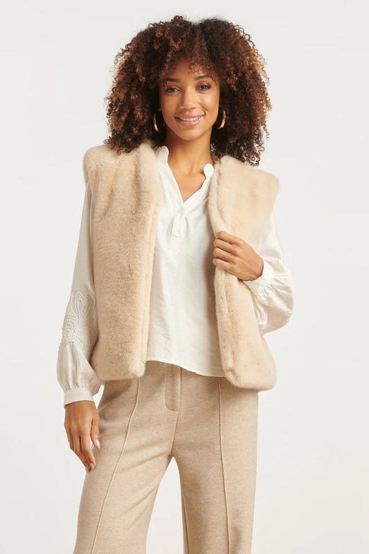 Smashed Lemon,  FAUX FUR GILET IN SAND | SAND 25556