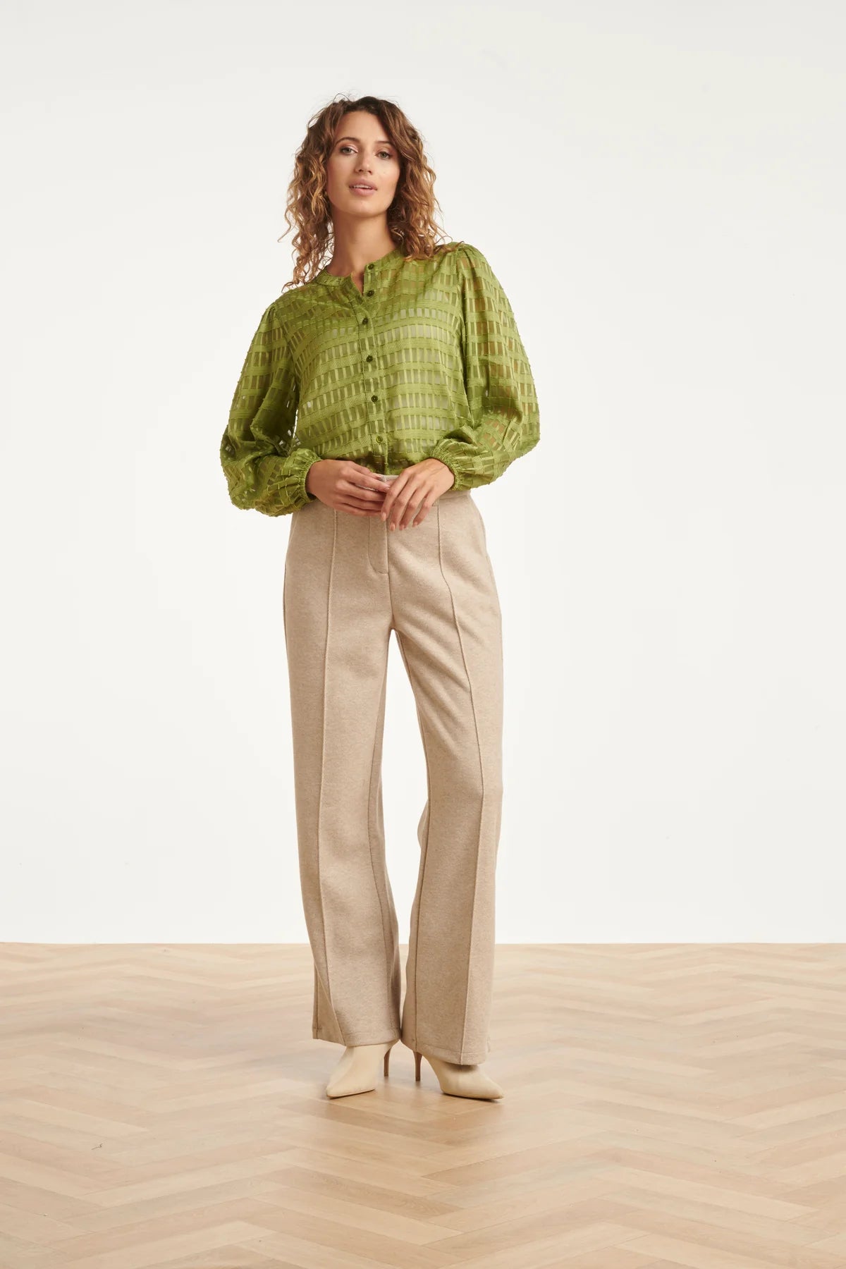Smashed Lemon,  LOOSE-FITTING LONG TROUSERS | SAND 25614