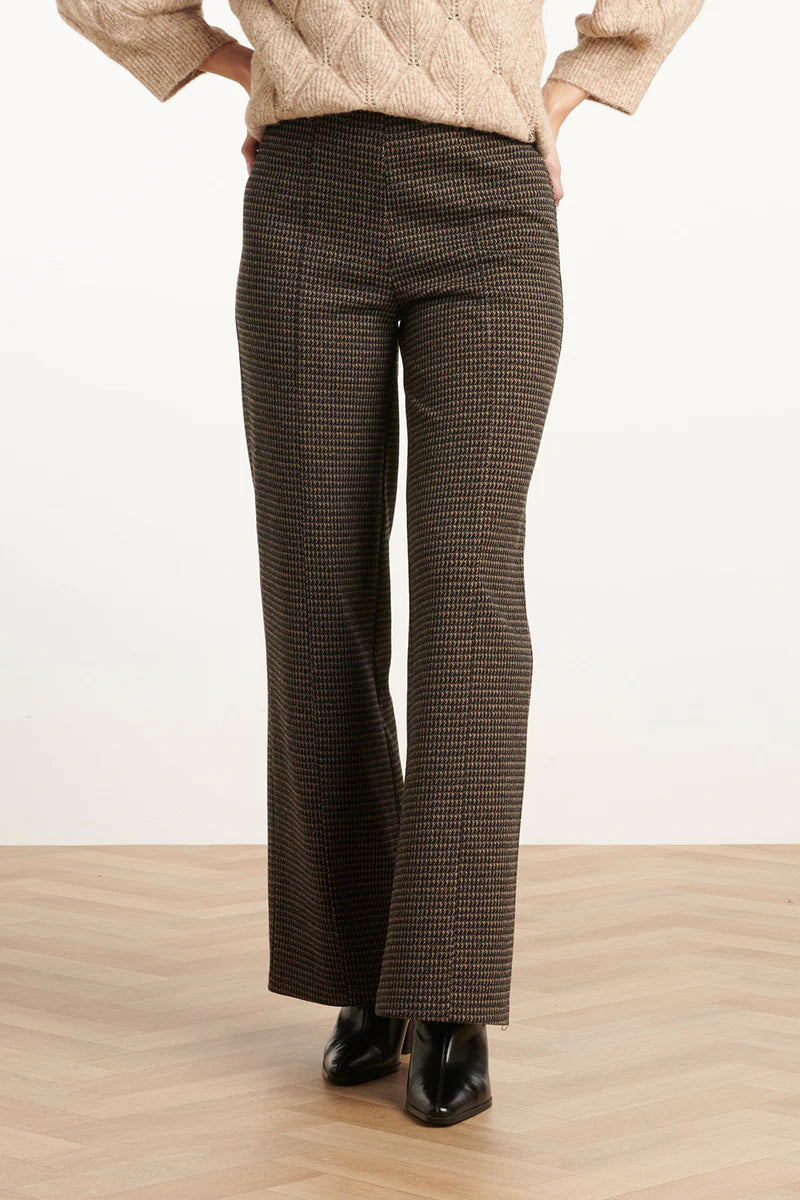 Smashed Lemon,  BLACK AND SAND HOUNDSTOOTH PANTS | BLACK AND SAND 25639