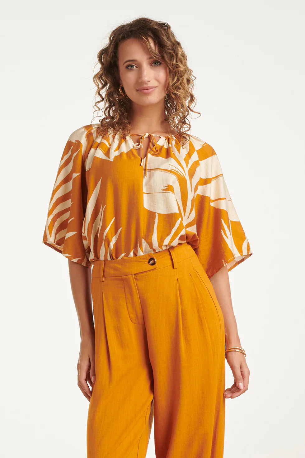 Smashe Lemon, TUNIC TOP WITH LEAF PRINT AND BOW DETAIL IN OCHRE YELLOW | MUSTARD - OFF WHITE 26038