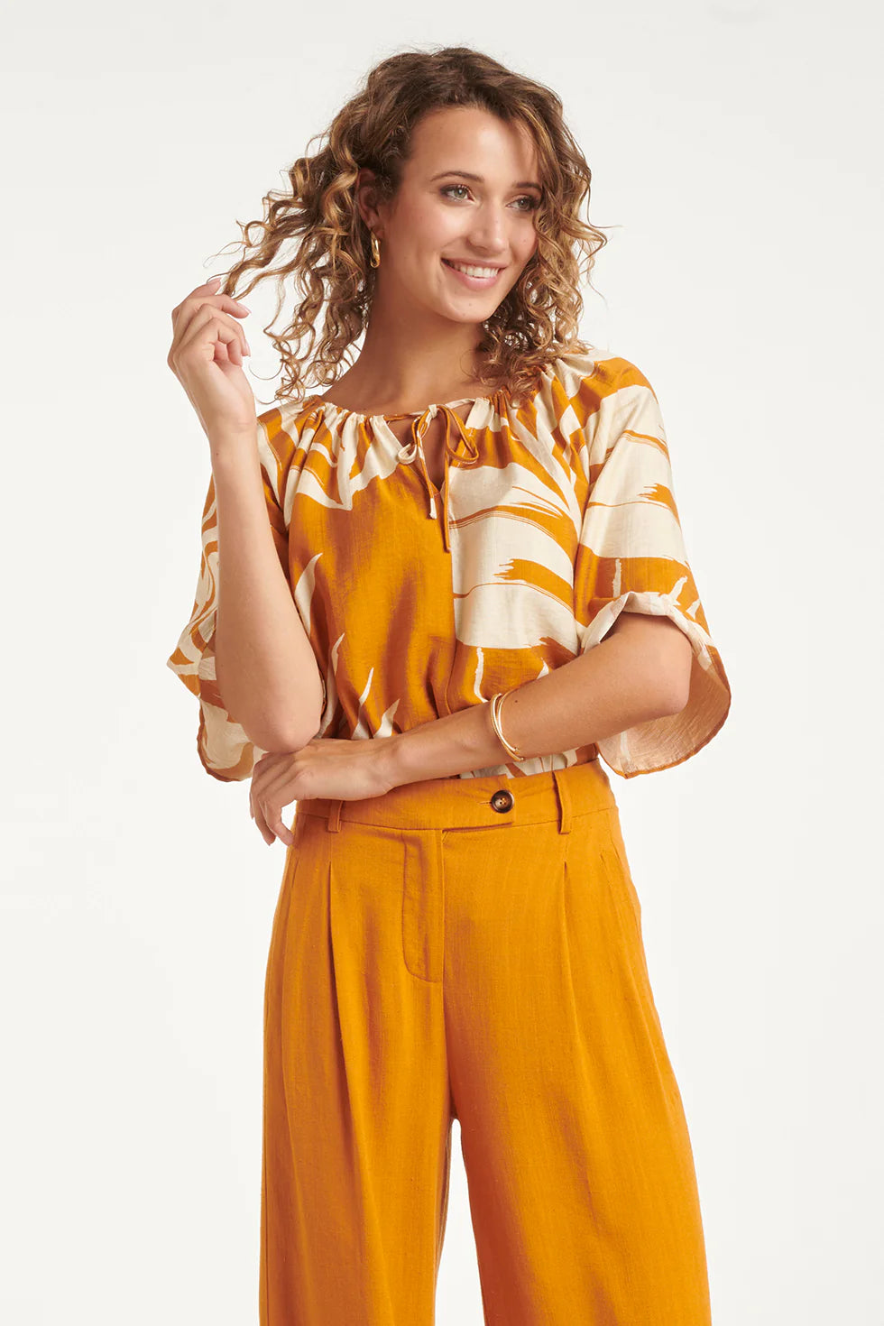 Smashe Lemon, TUNIC TOP WITH LEAF PRINT AND BOW DETAIL IN OCHRE YELLOW | MUSTARD - OFF WHITE 26038