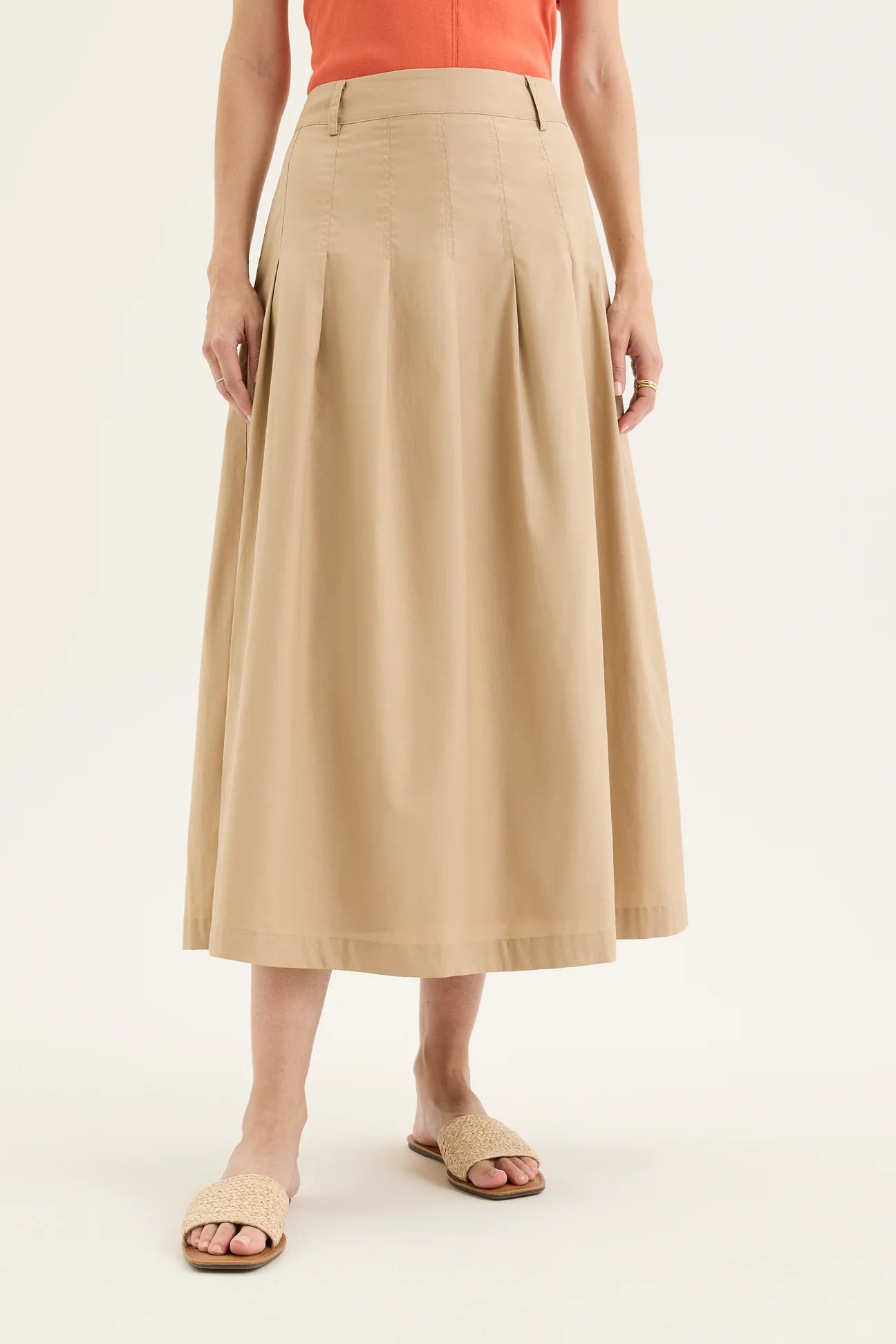 Yarra Trail, Petal Skirt Cedar