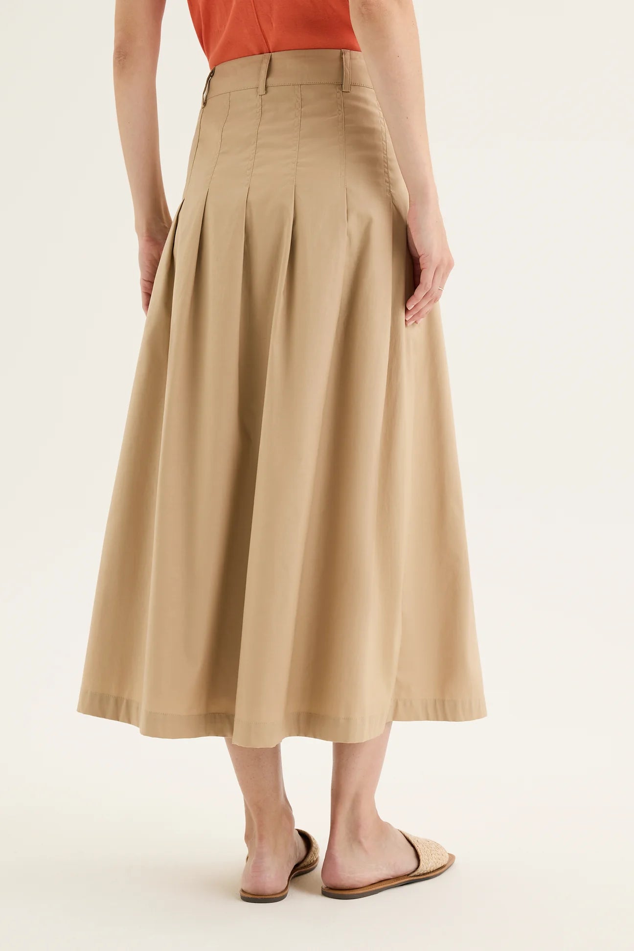 Yarra Trail, Petal Skirt Cedar