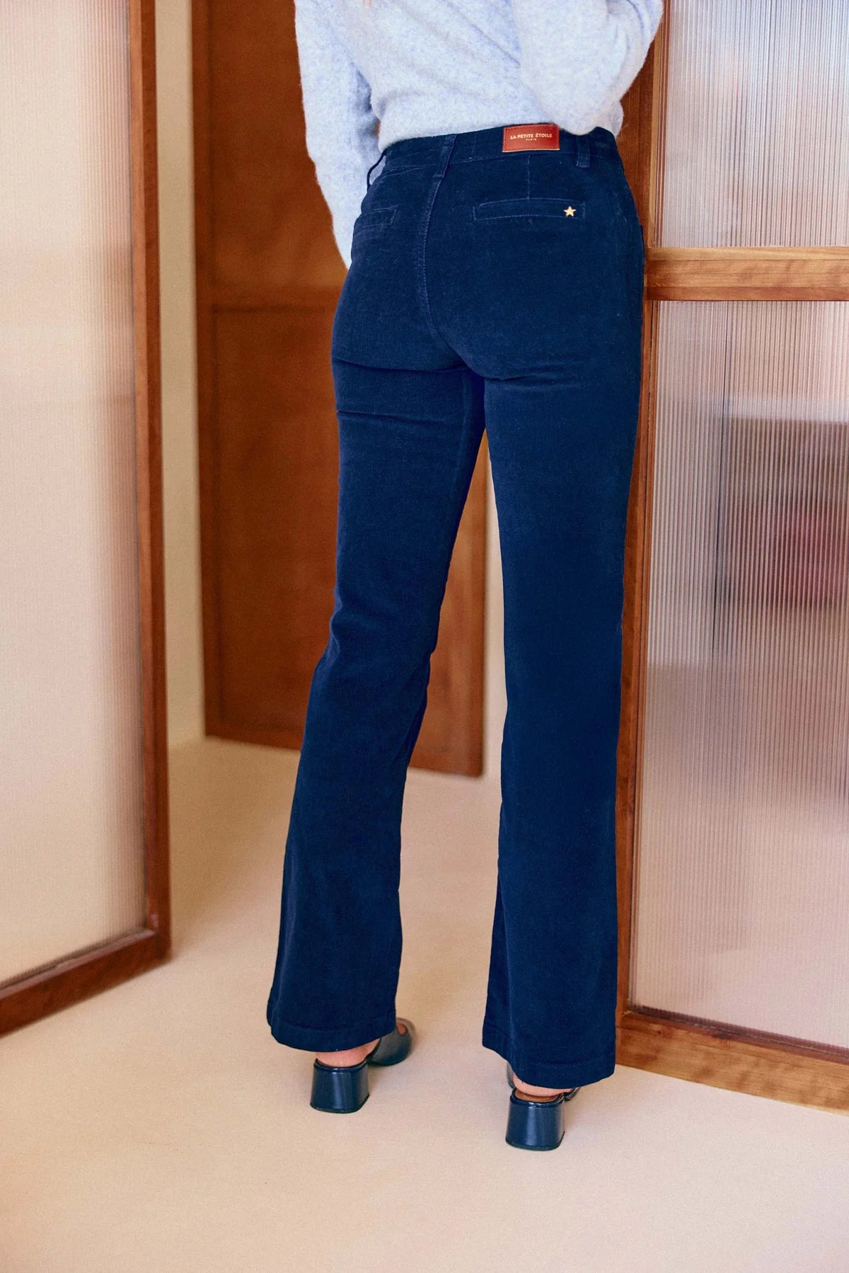 LPE, Sonny Velvet Pants - Flare Pants NAVY