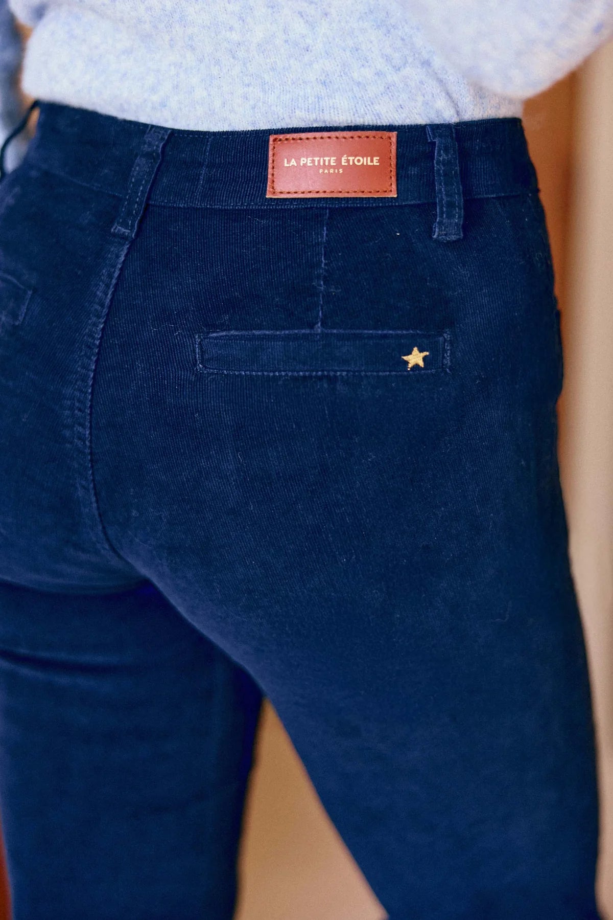 LPE, Sonny Velvet Pants - Flare Pants NAVY