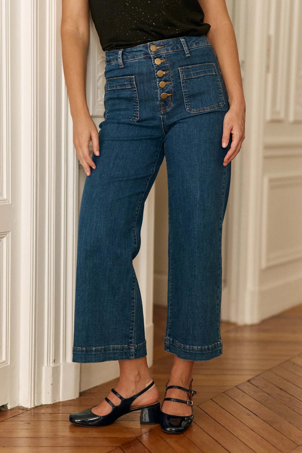 LPE, Atlanta Wash Flare Jeans