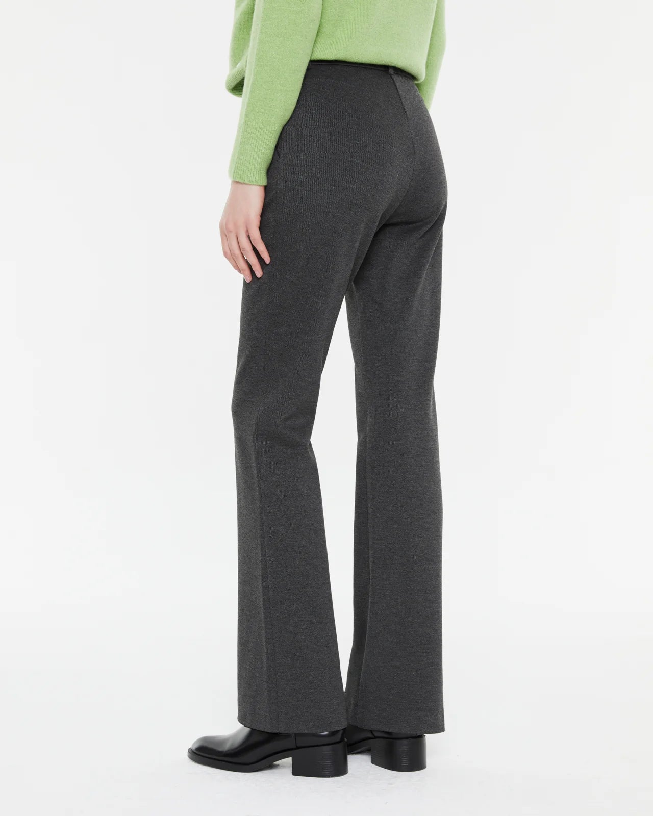 Andam, high-waisted plain knit flared trouser Grey 4692