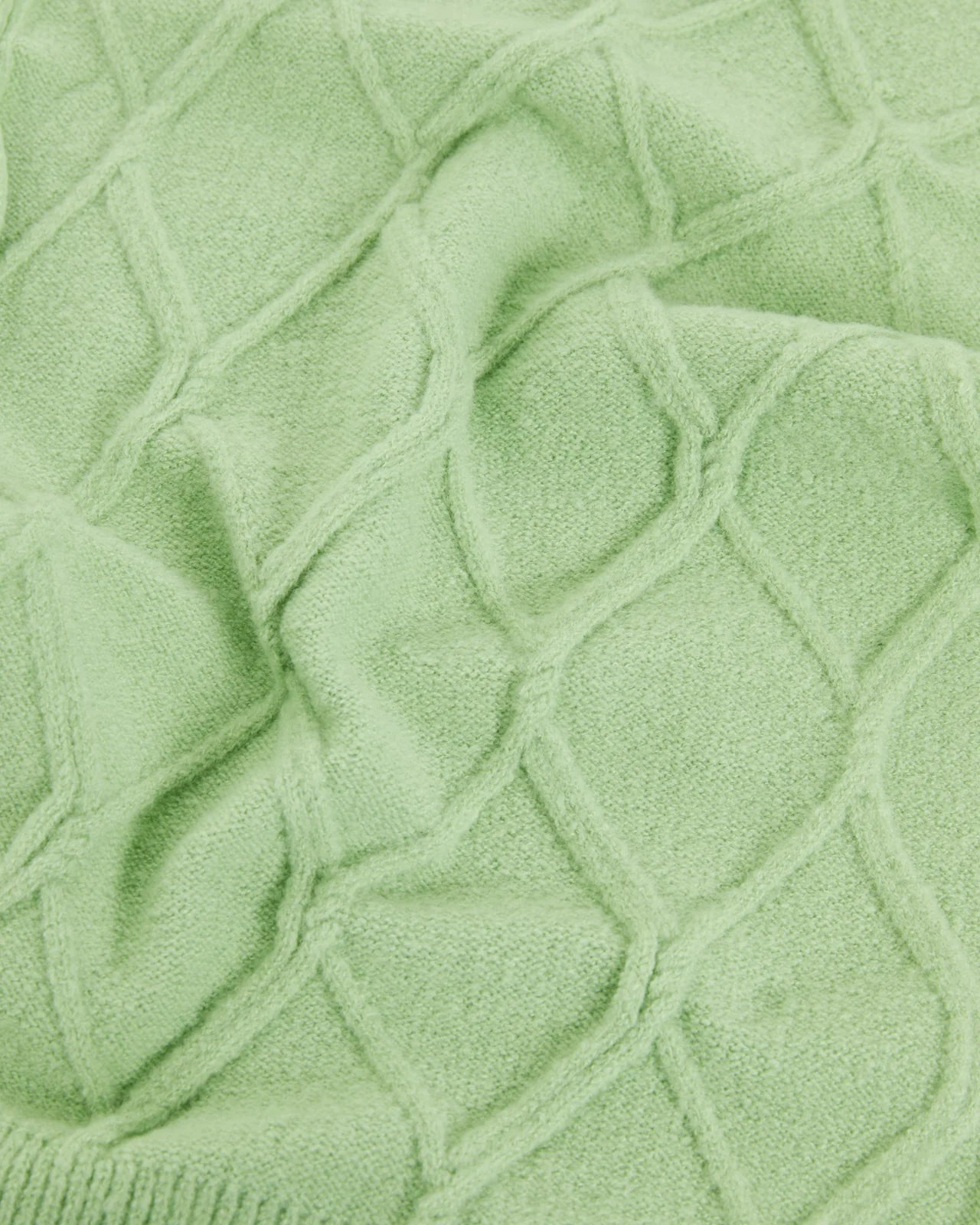 Andam, Knitted scarf with braided structure Green 0008