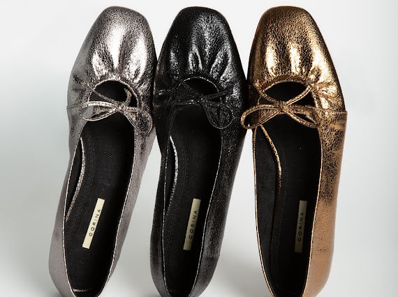 Corina, Footwear : Lead