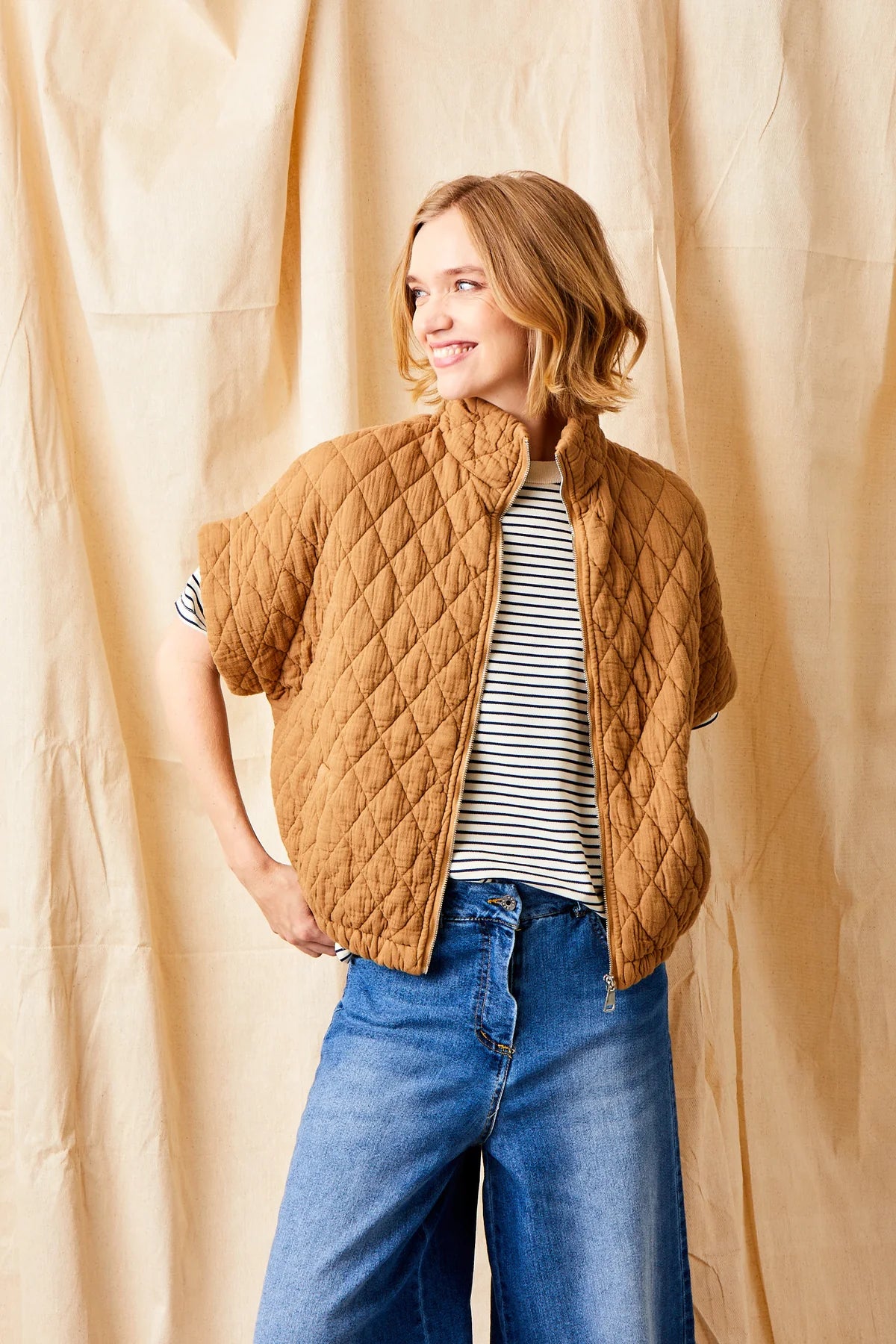Suzy D, CHARLSTON QUILTED SHORT SLEEVE JACKET Tabacco