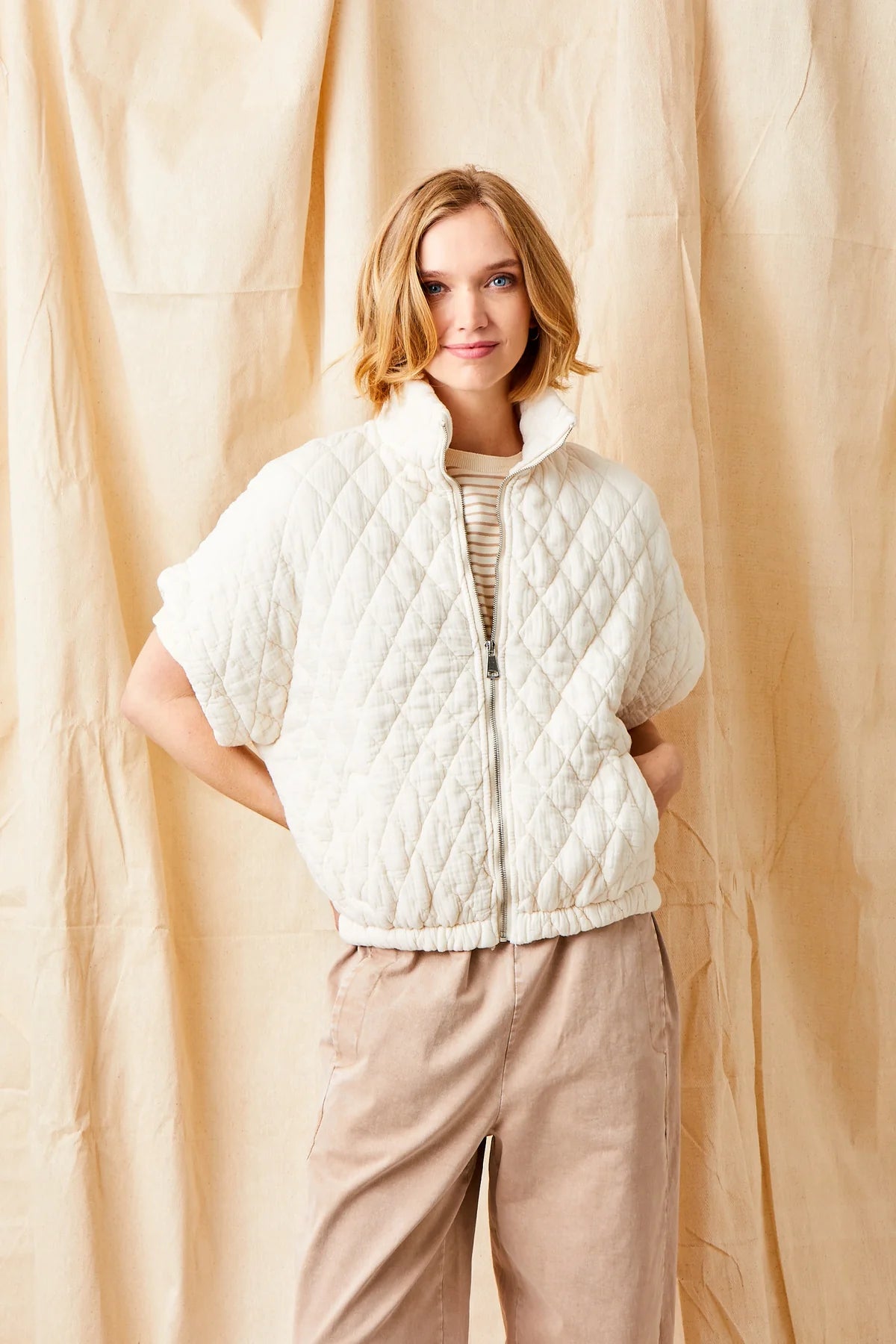 Suzy D, CHARLSTON QUILTED SHORT SLEEVE JACKET Butter Milk
