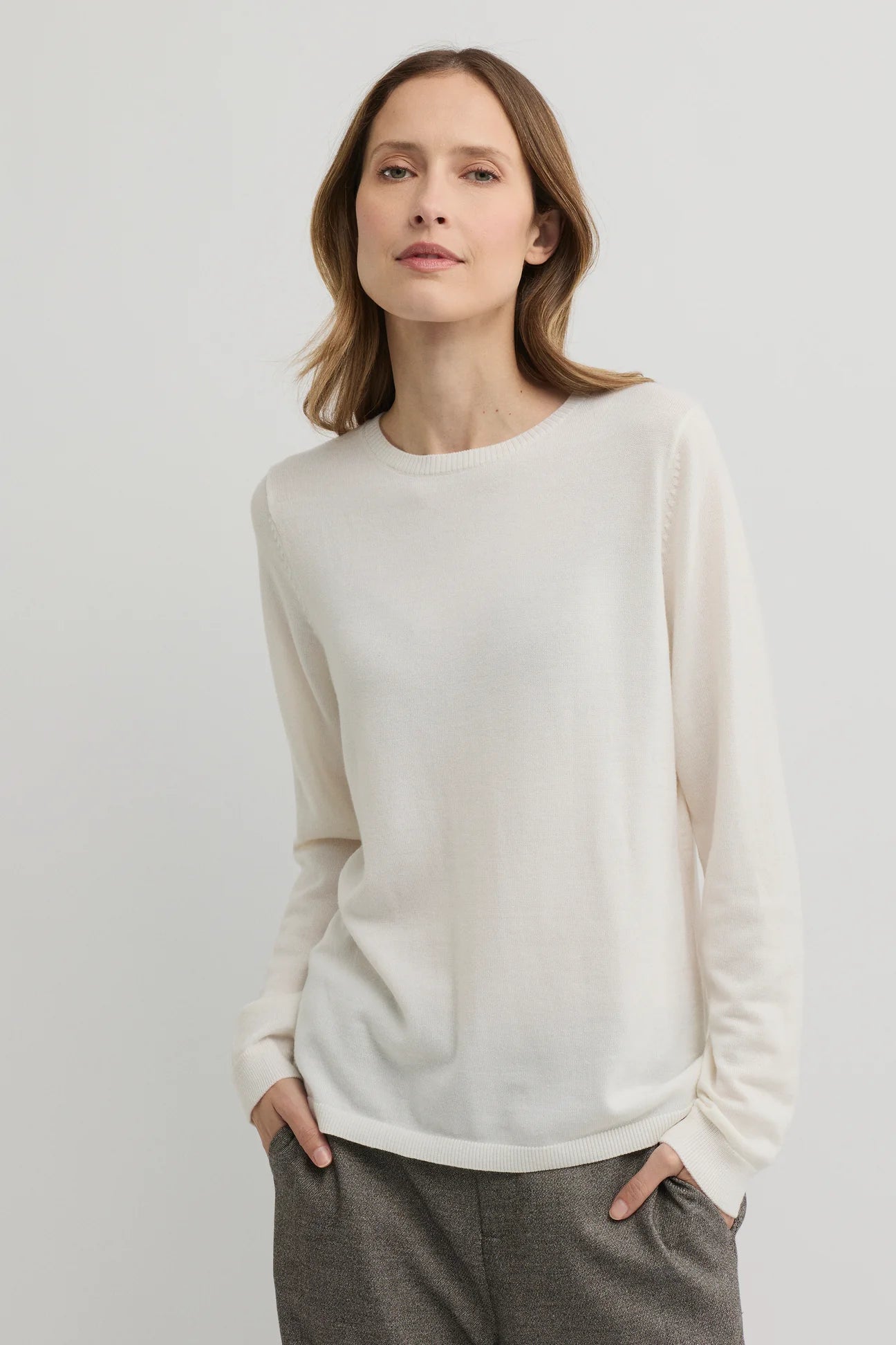 Yarra Trail, Villa knit Ecru 7746