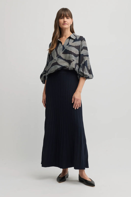 Yarra Trail, Skirt Cedar Navy 2003