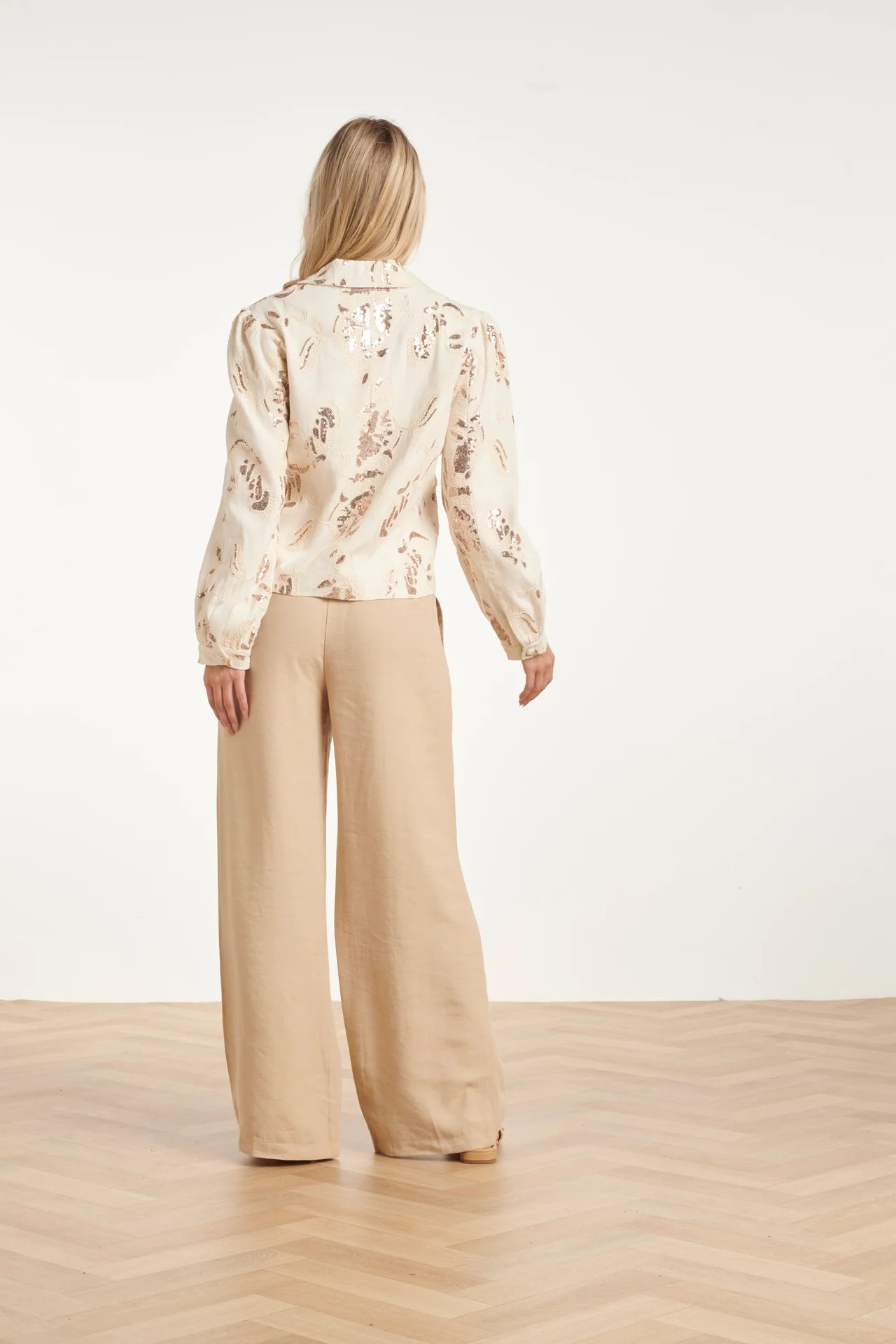 Smashed Lemon, FESTIVE JACKET WITH GLITTERING SEQUIN PRINT | SAND - COPPER 26069