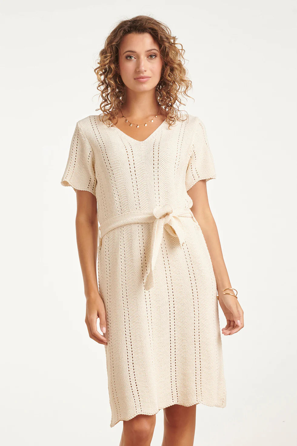Smashed Lemon, KNITTED DRESS WITH V-NECK AND TIE BELT | OFF WHITE 26209