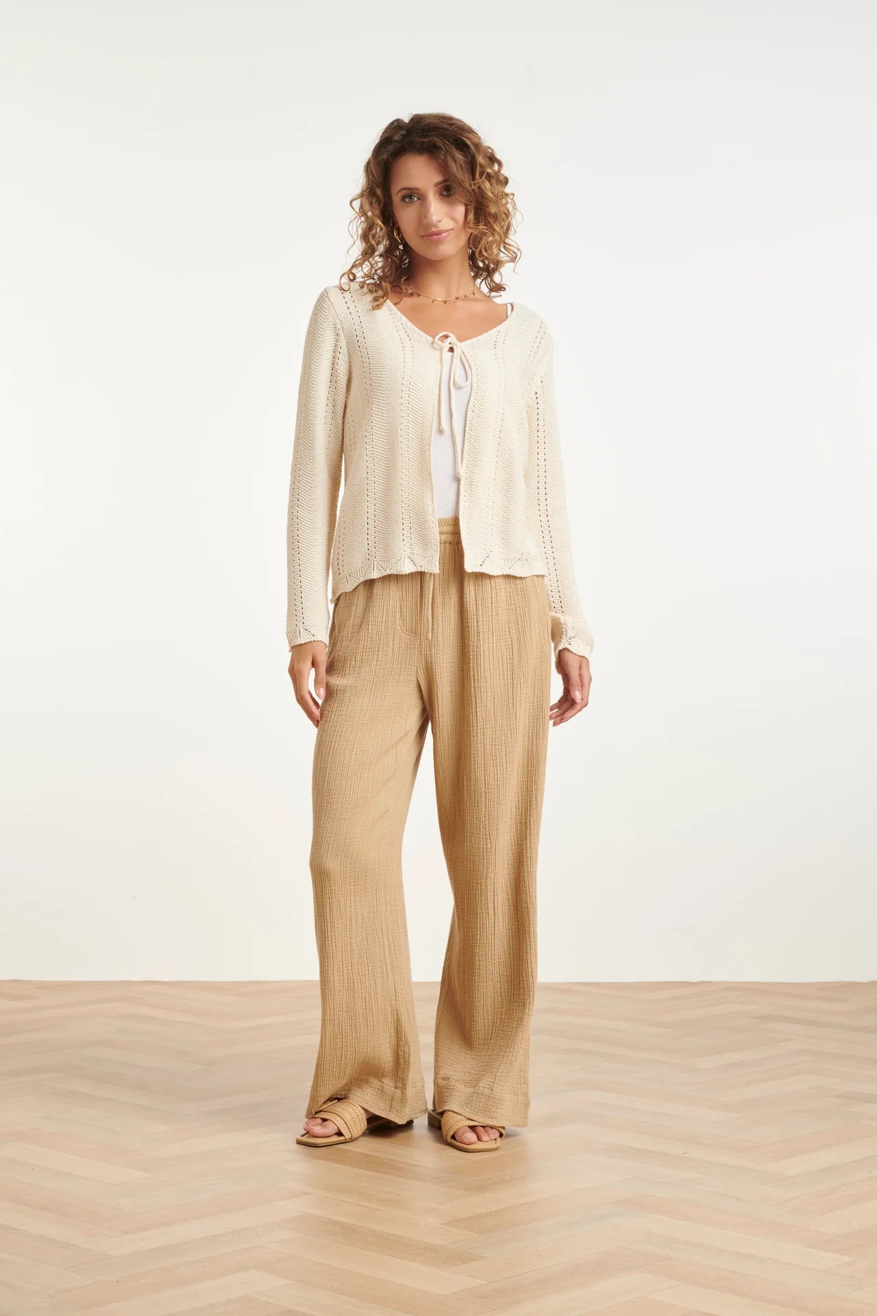 Smashed Lemon, KNITTED CARDIGAN WITH OPENWORK PATTERN AND BOW | OFF WHITE 26208