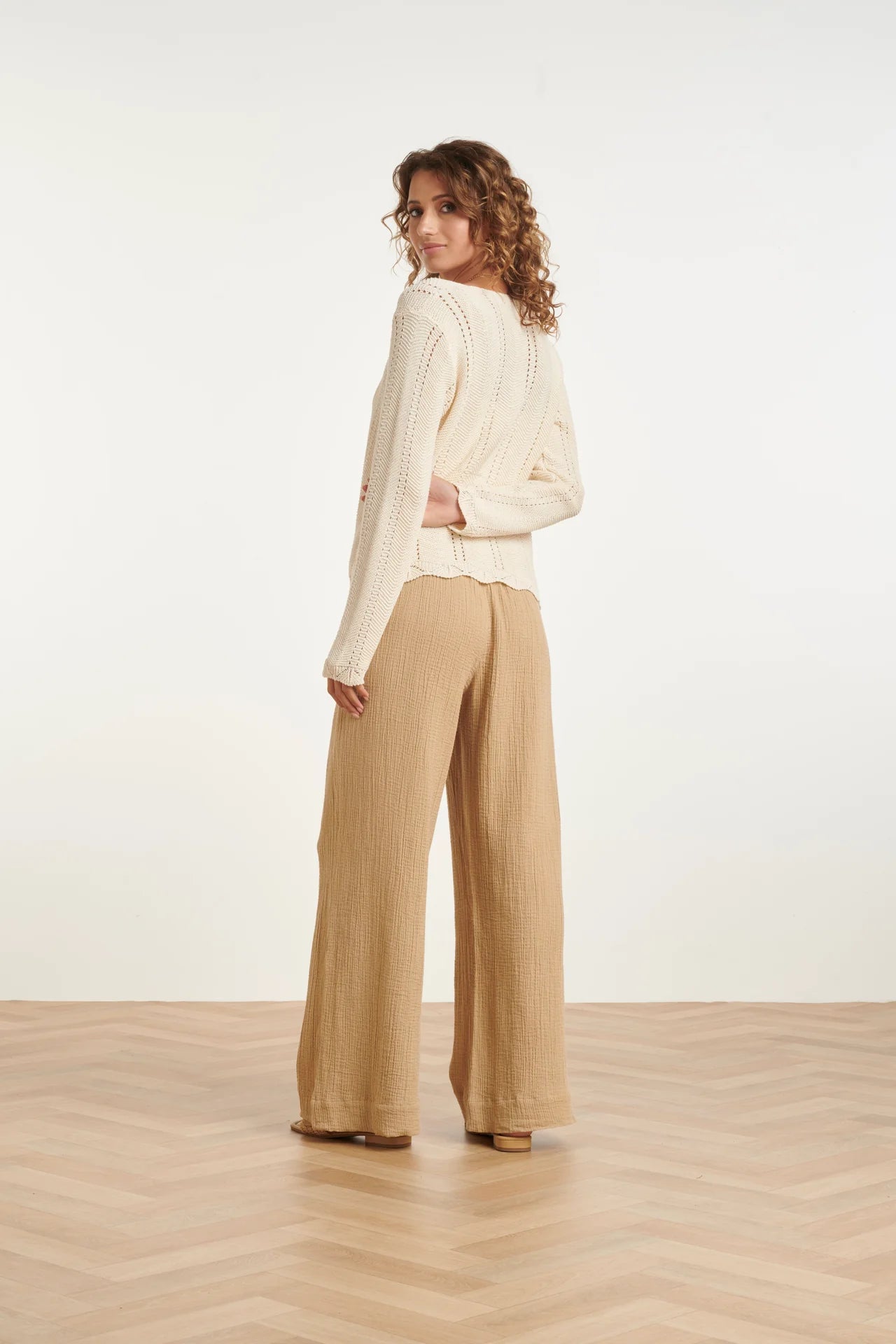 Smashed Lemon, KNITTED CARDIGAN WITH OPENWORK PATTERN AND BOW | OFF WHITE 26208