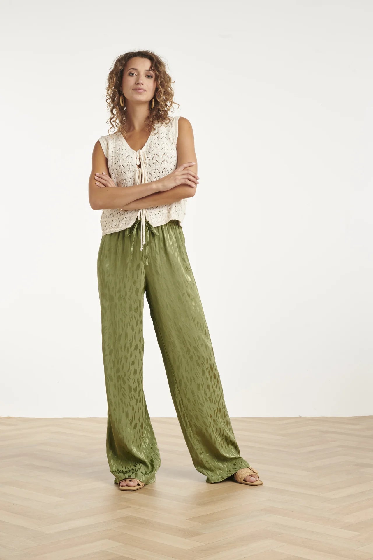 Smashed Lemon, KNITTED TOP WITH TRENDY LACE-UP CLOSURE | OFF WHITE 26207