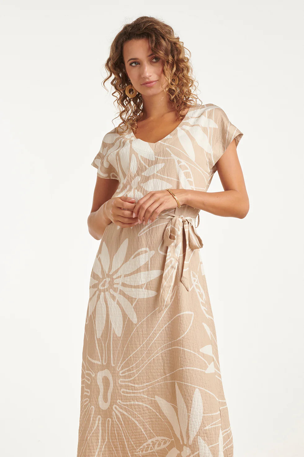 Smashed Lemon, MIDI DRESS WITH FLORAL PRINT AND SHORT SLEEVES - BEIGE/WHITE | DARK SAND - OFF WHITE 26010