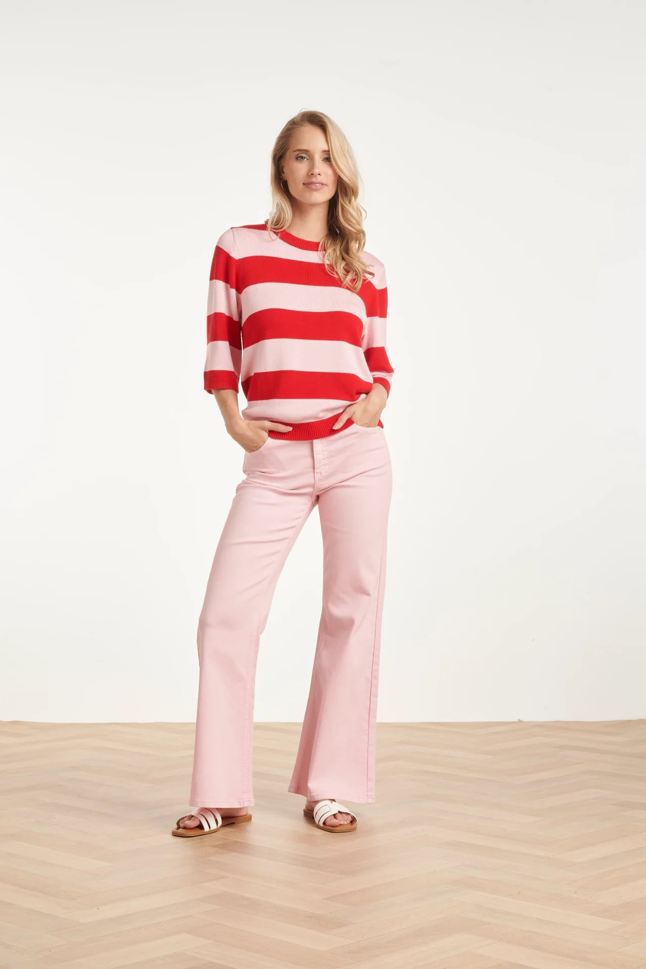 Smashed Lemon, STRIPED KNIT SWEATER – RED & PINK COLOURBLOCK | RED - PINK 26149